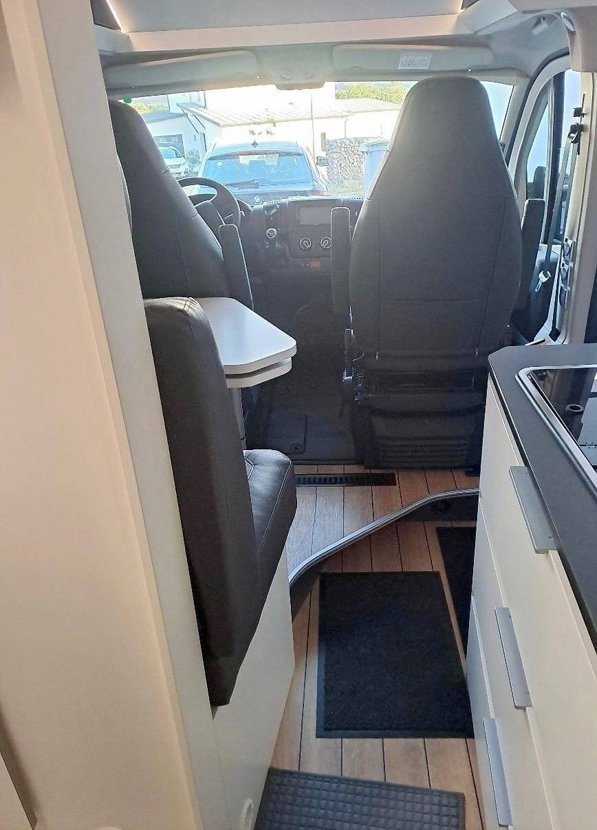 Kochnische Citroën Jumper 2,0 l 110 ch - Yescapa