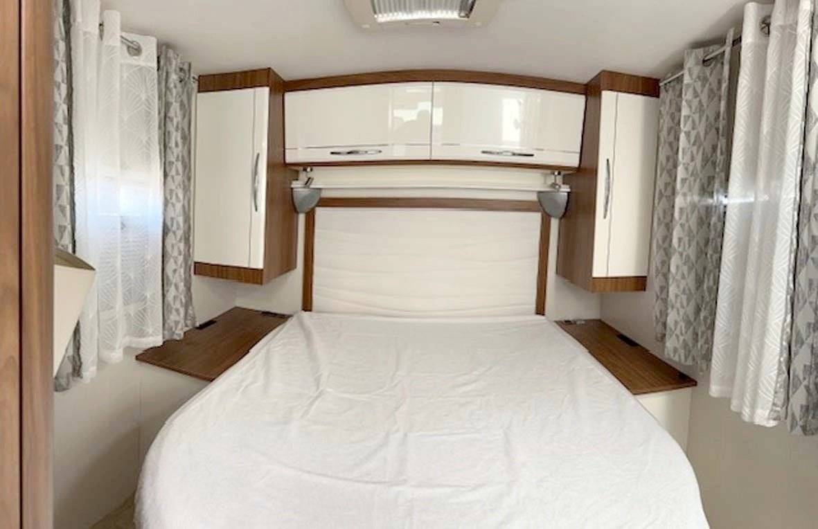 Pilote PILOTE Essentiel P706 C