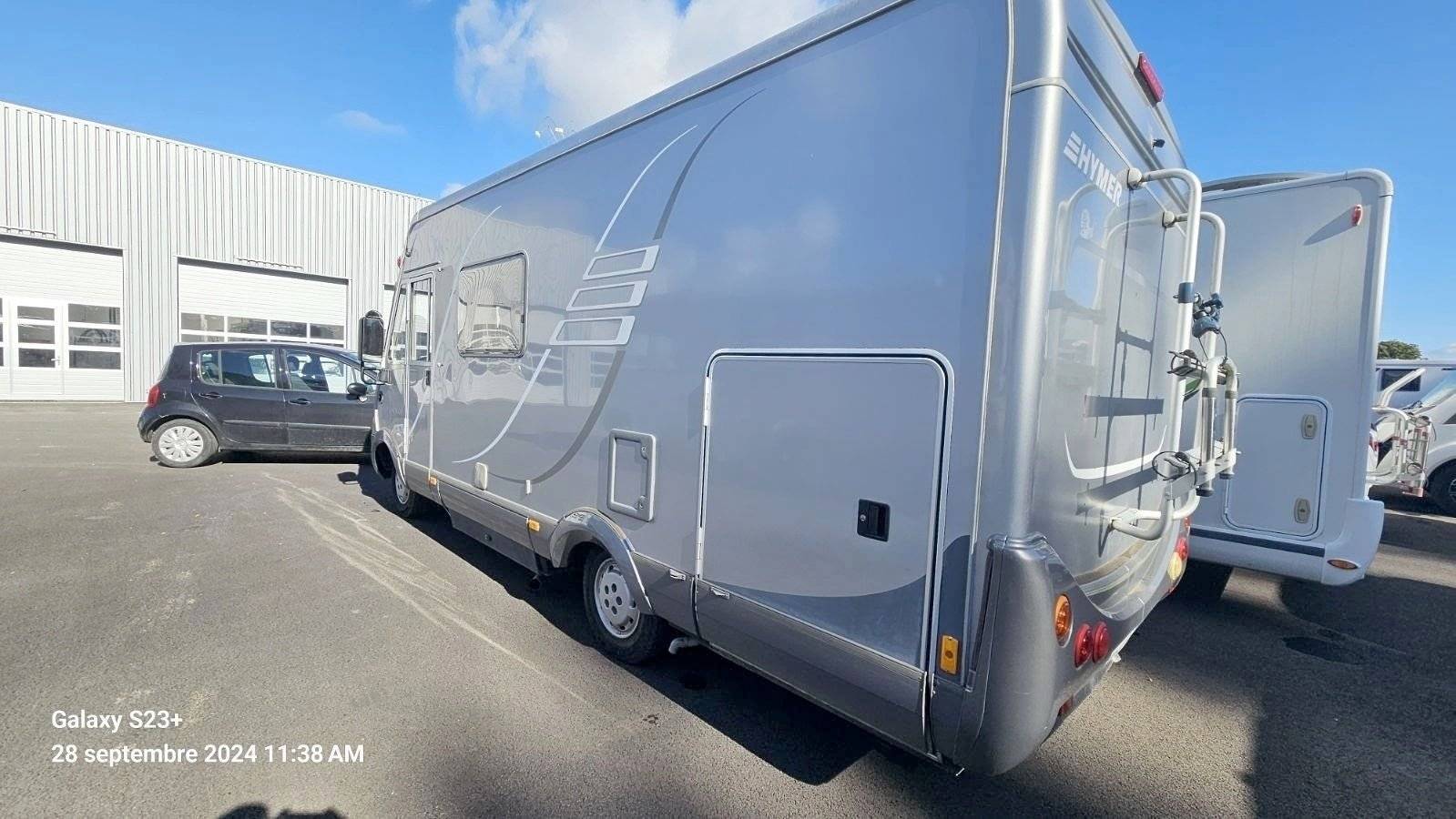 Hymer B514