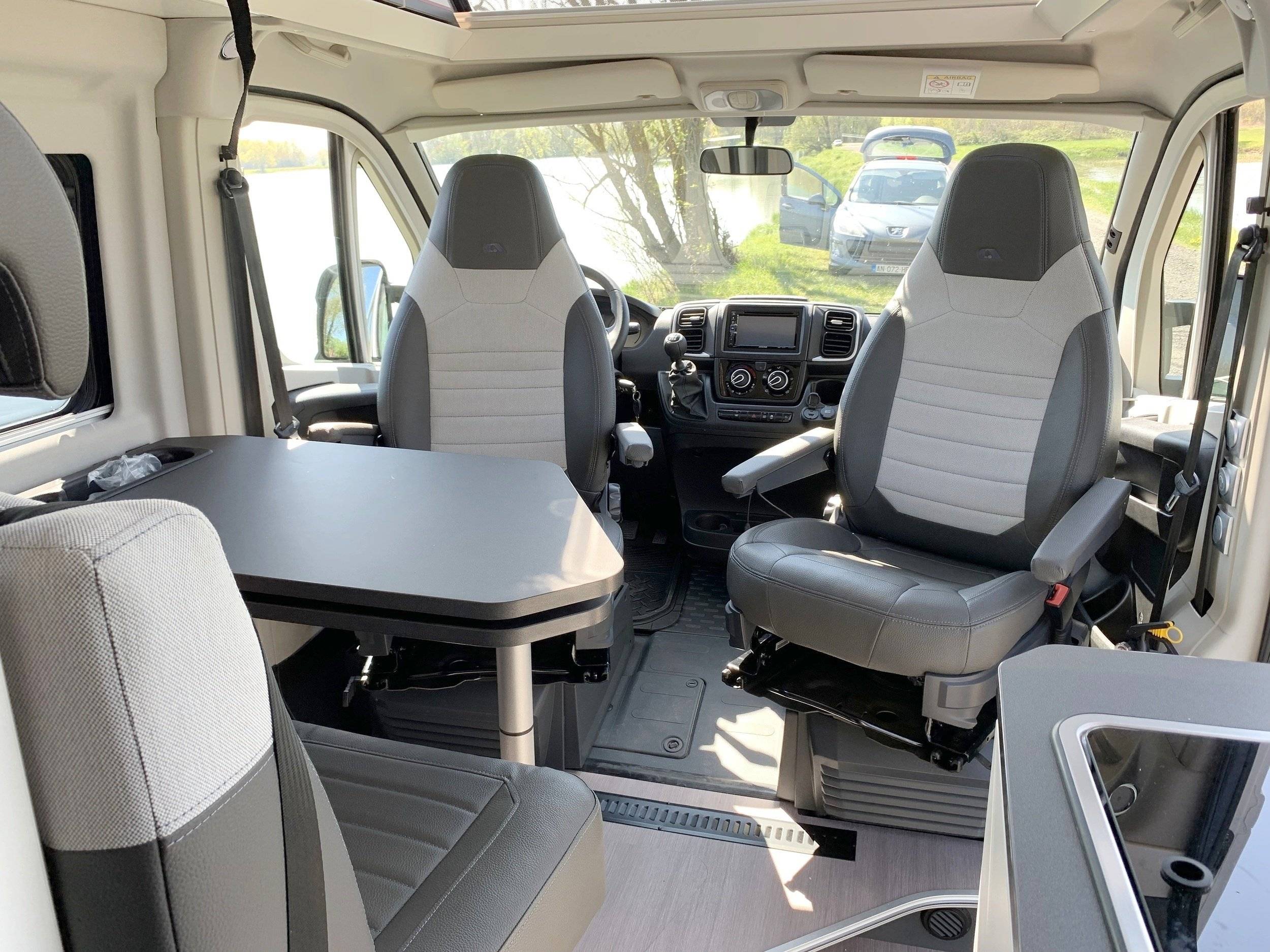 Adria Adria twin 640 sport SGX