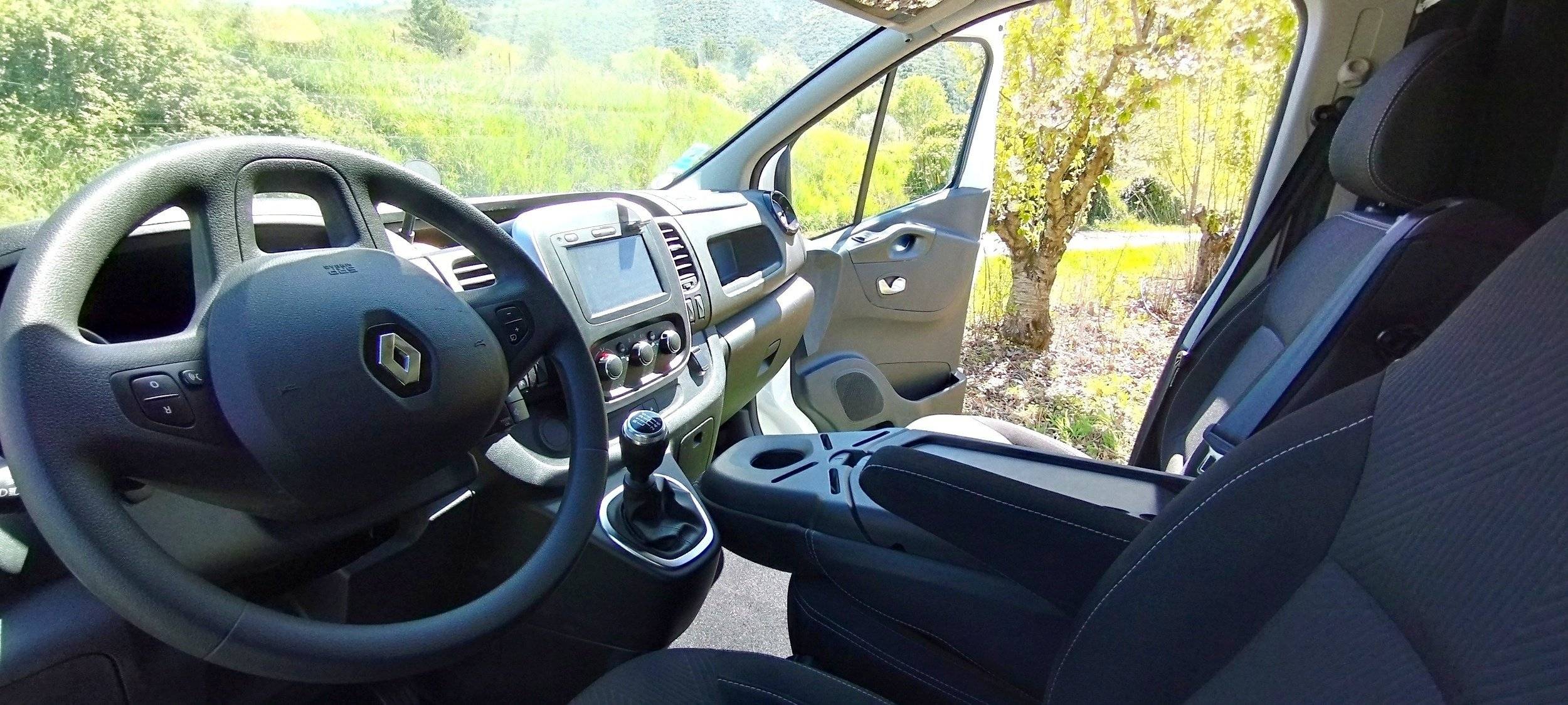 . TRAFIC III L1H1 ("Grand confort")