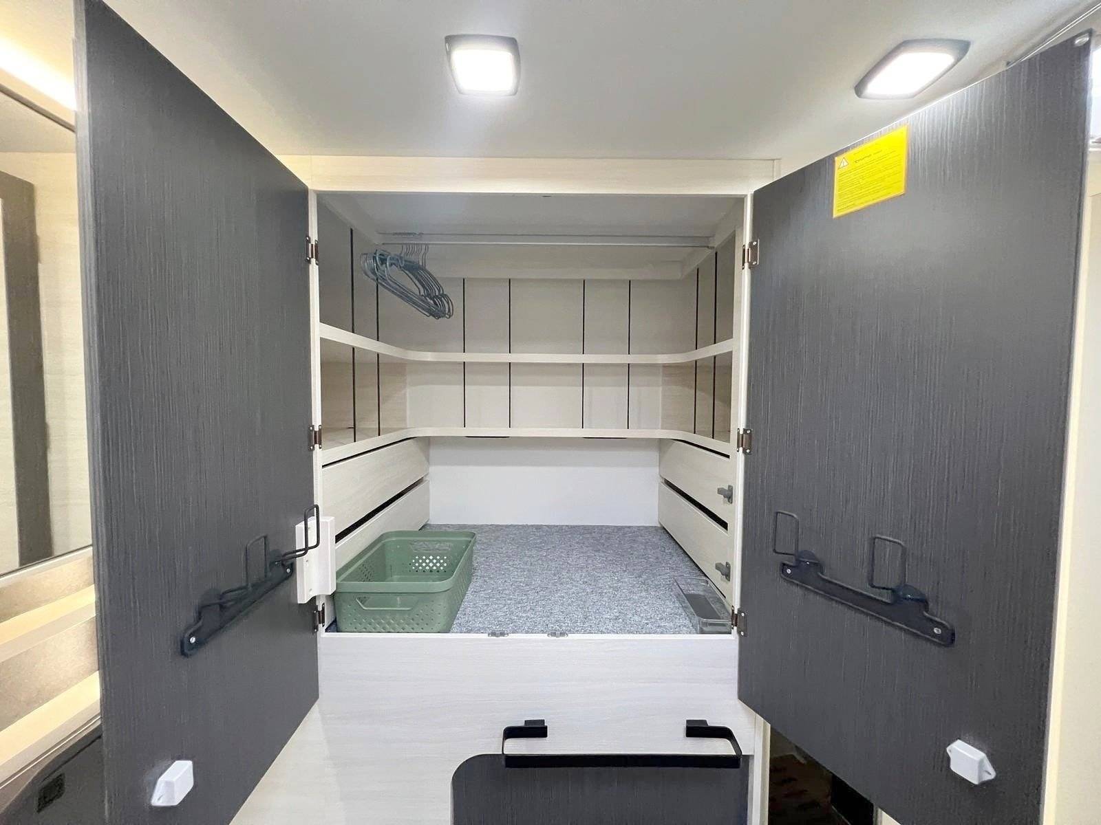 Challenger Transit 2,0 l 170 ch