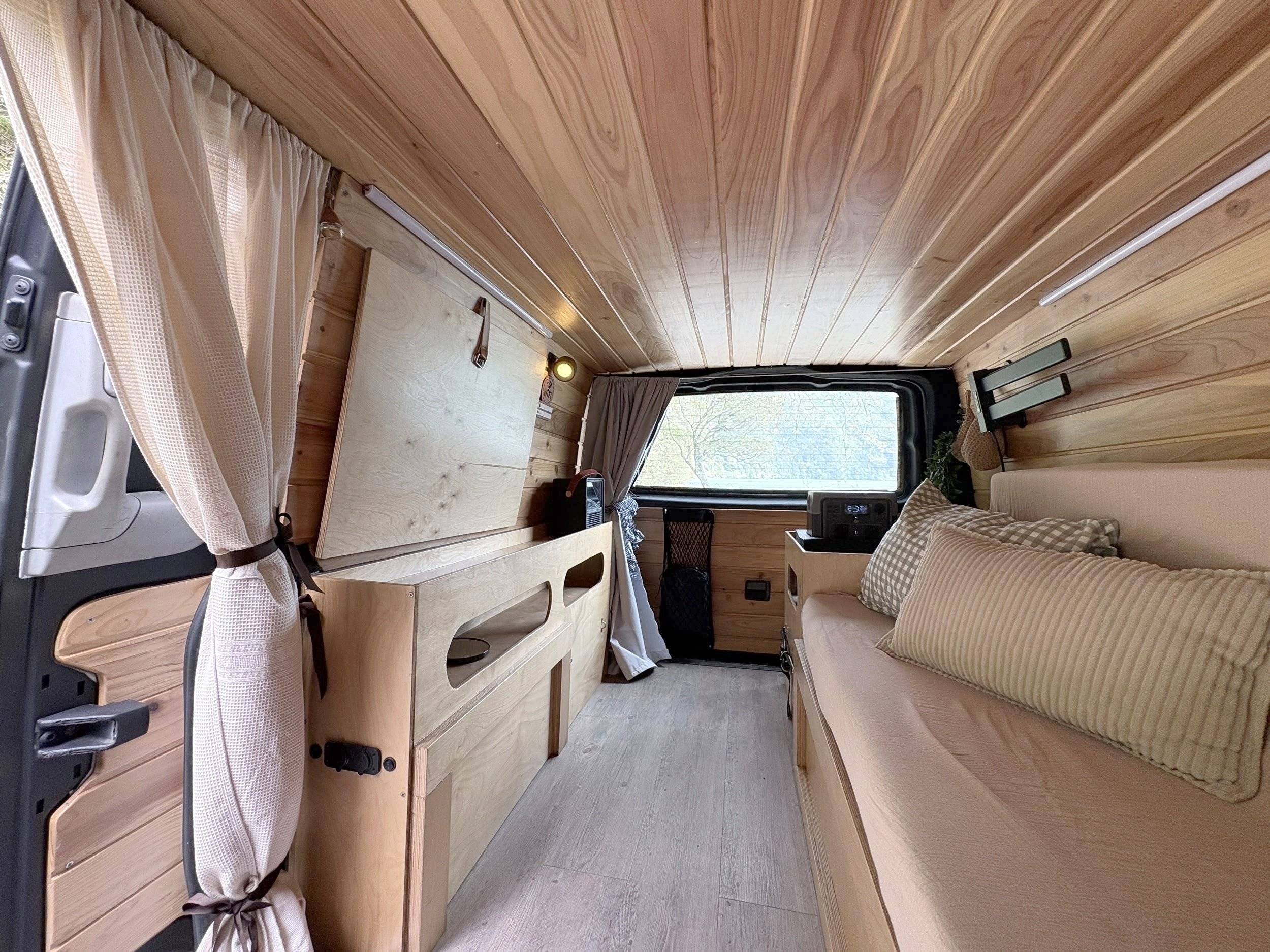Mercedes Benz Vito