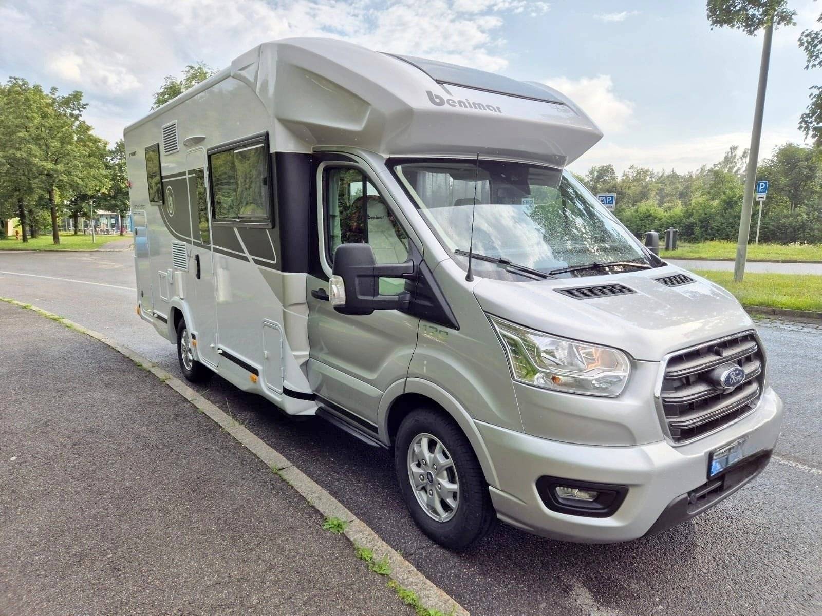 Wohnmobile & Campervans in Hamburg mieten ab 40 /Tag - Yescapa