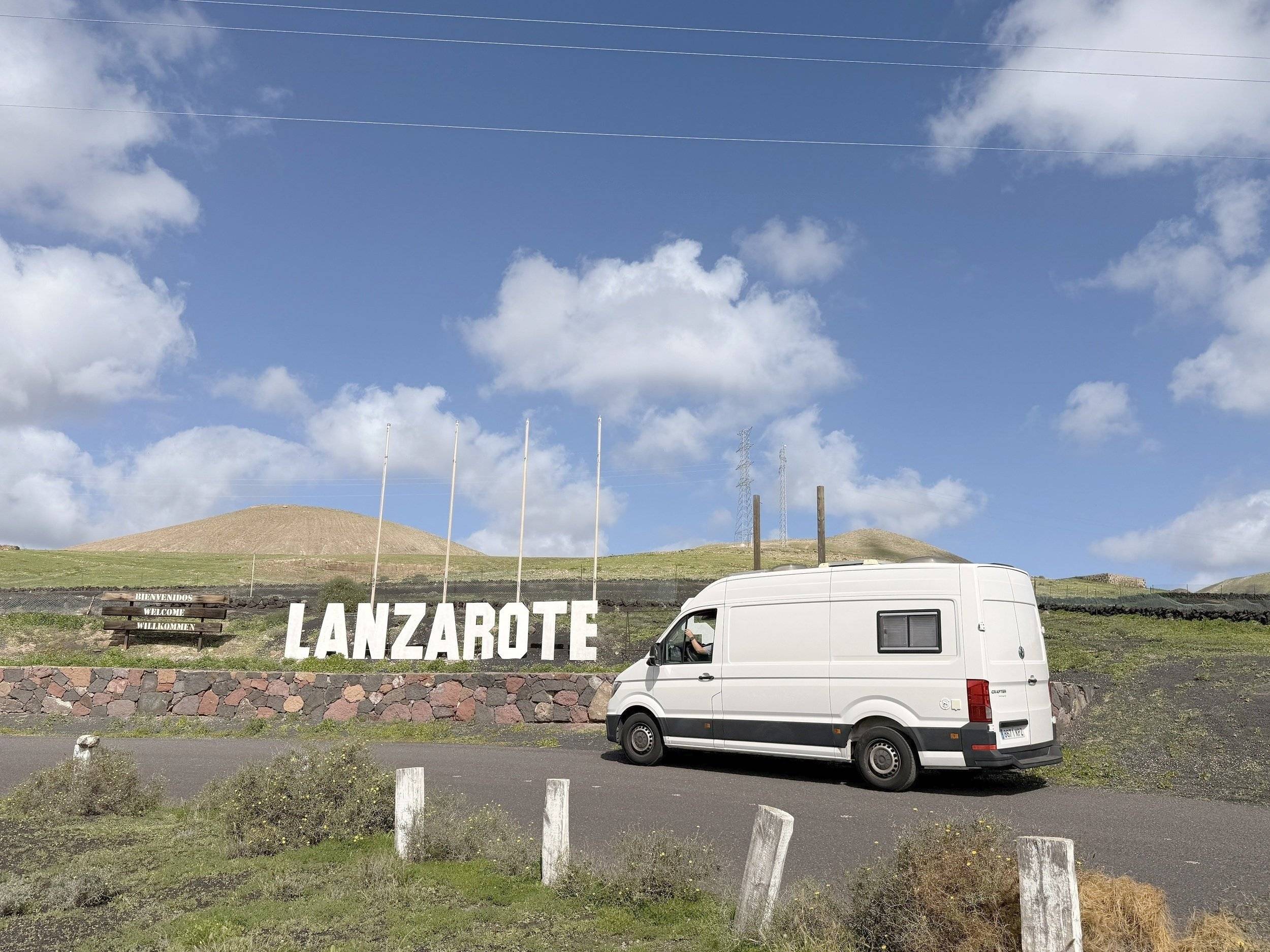 Vue avant de 3/4 Volkswagen - Yescapa