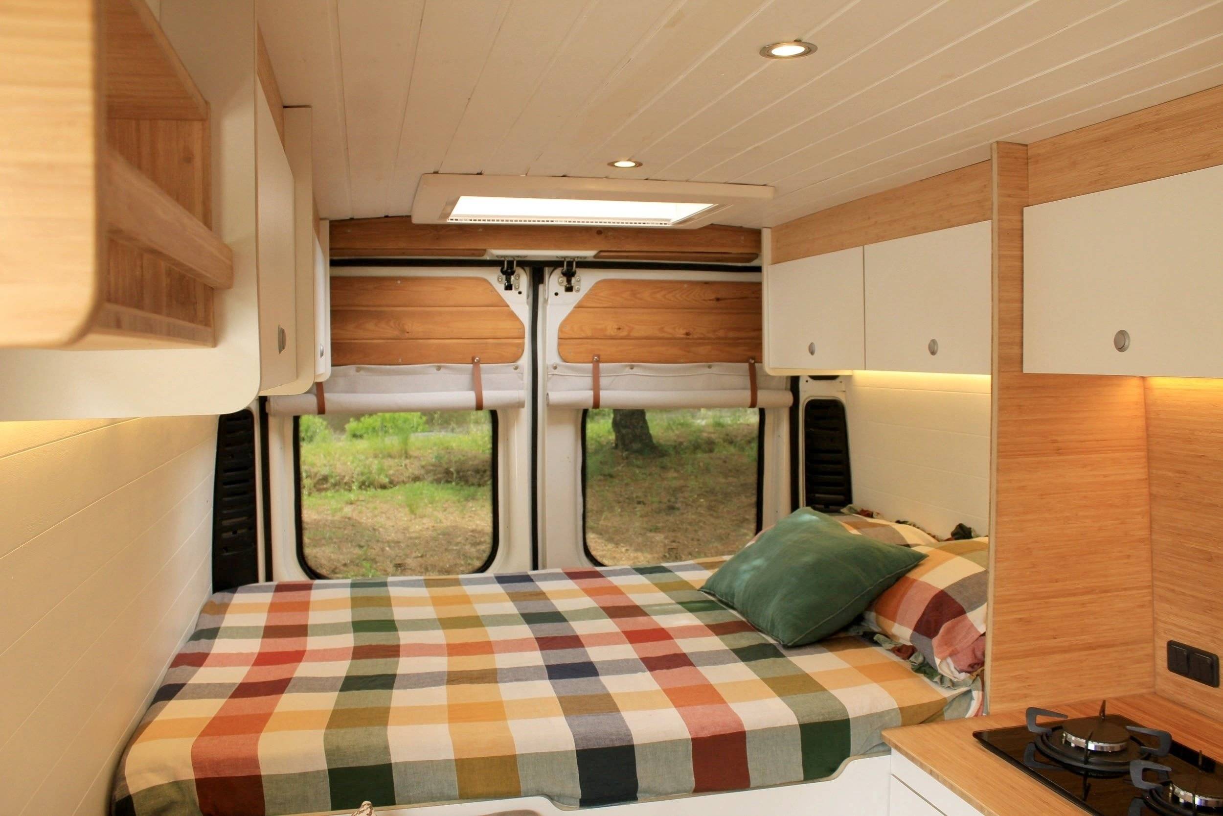 llits Peugeot PEUGEOT BOXER L3H2 - Yescapa