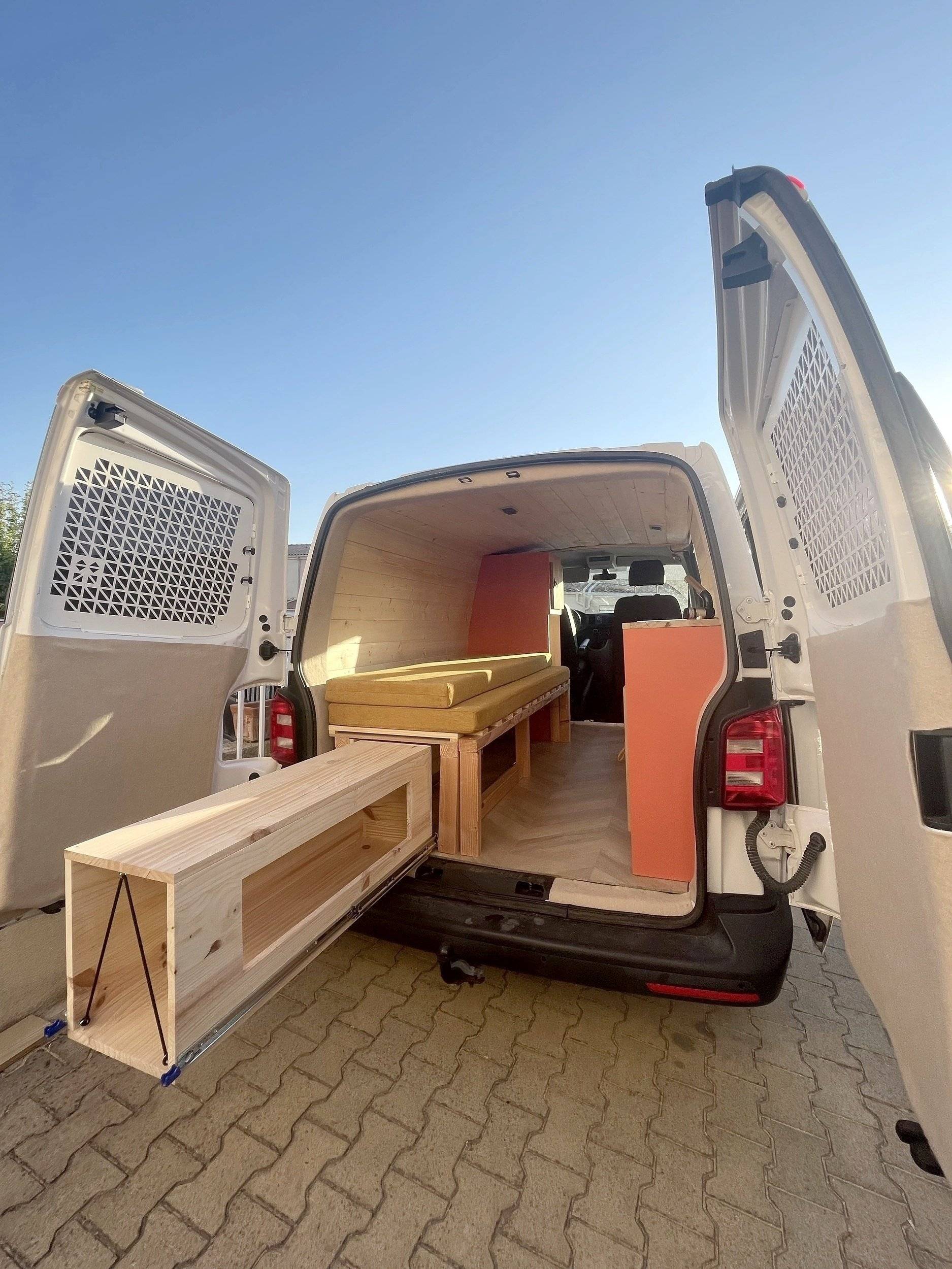 Volkswagen T6 2 l TDI 150 ch