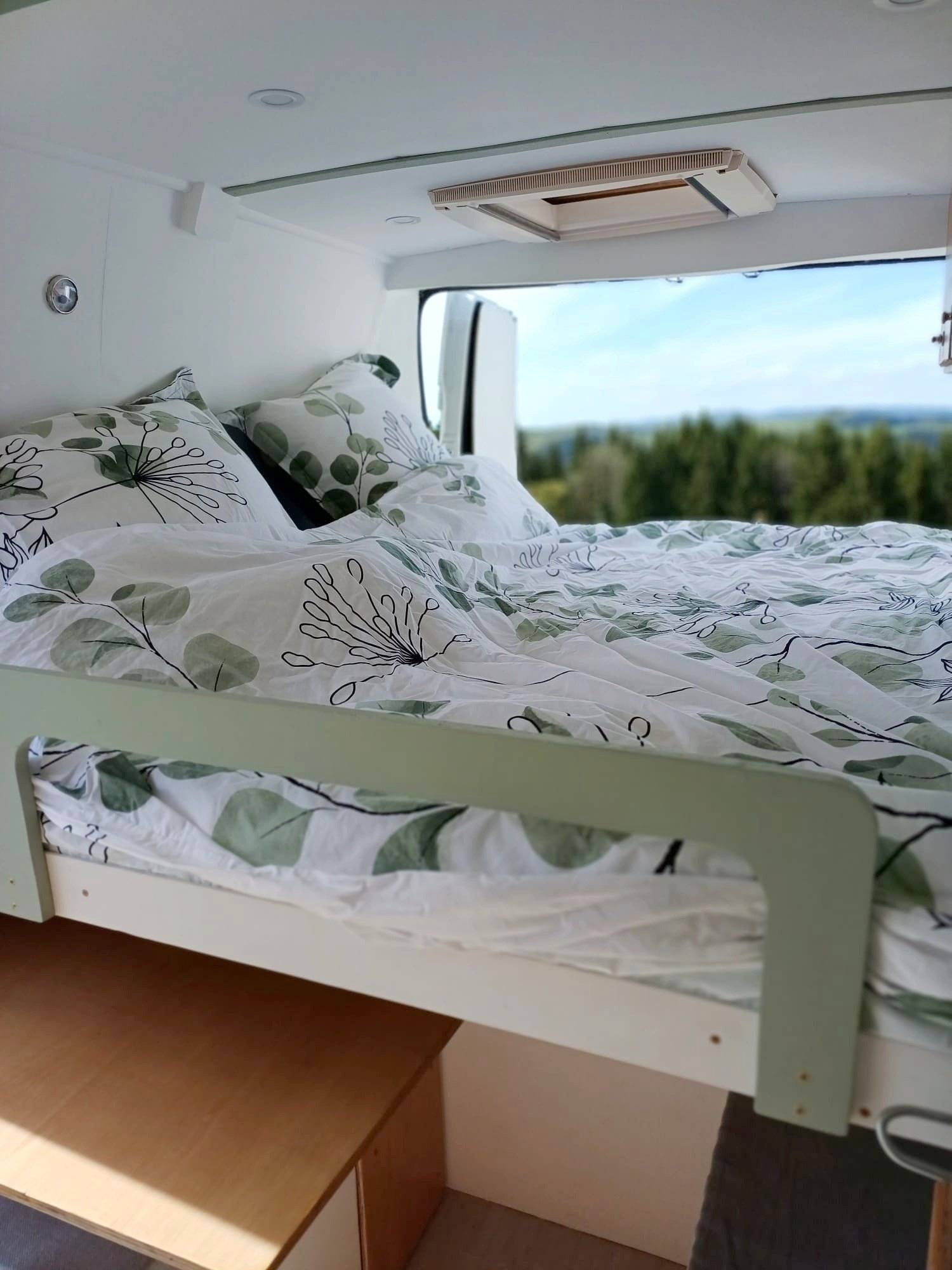 Berth Peugeot Boxer 2,2 l hdi 130 ch - Yescapa
