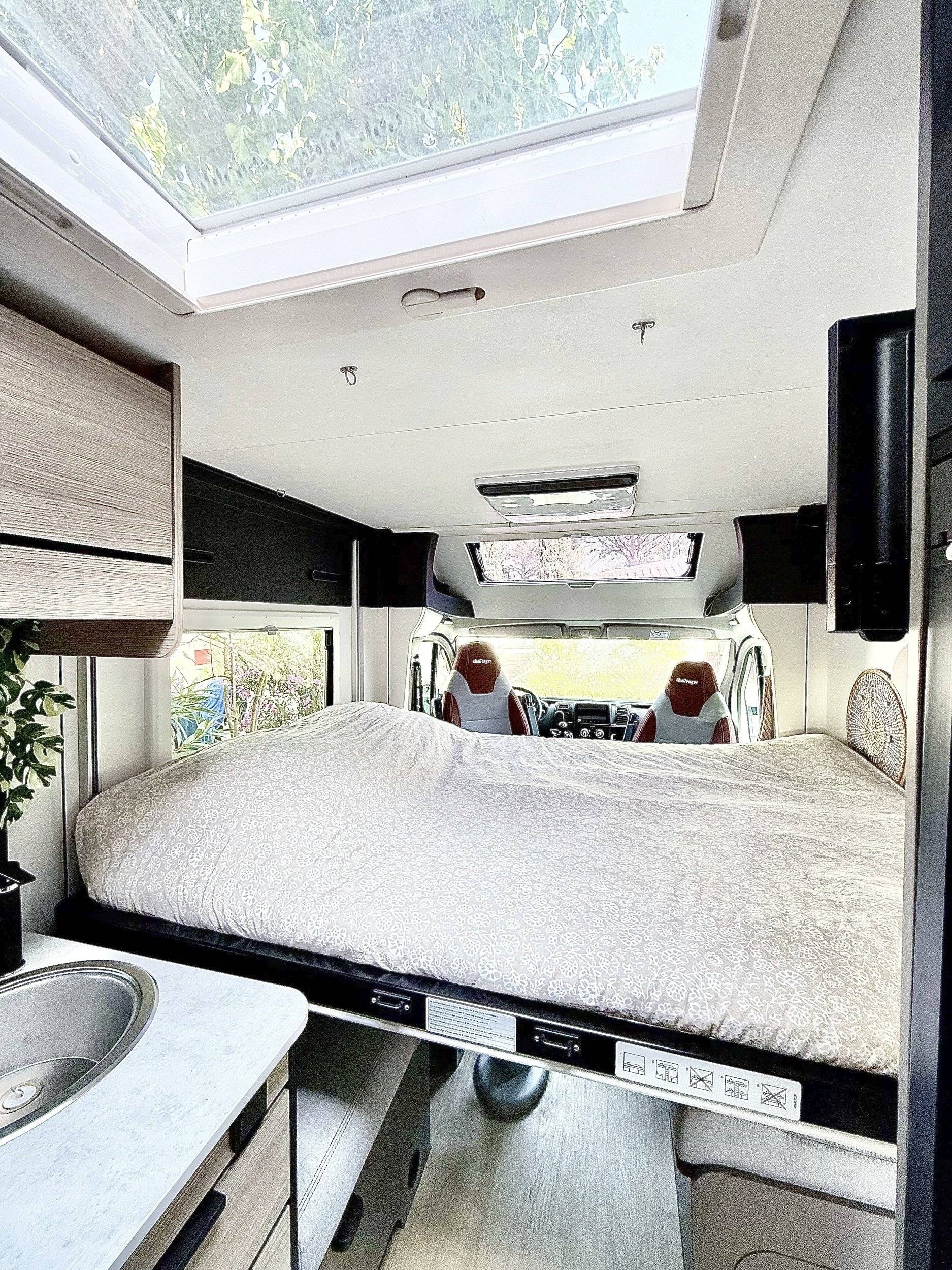 Challenger 2,3 l 140ch