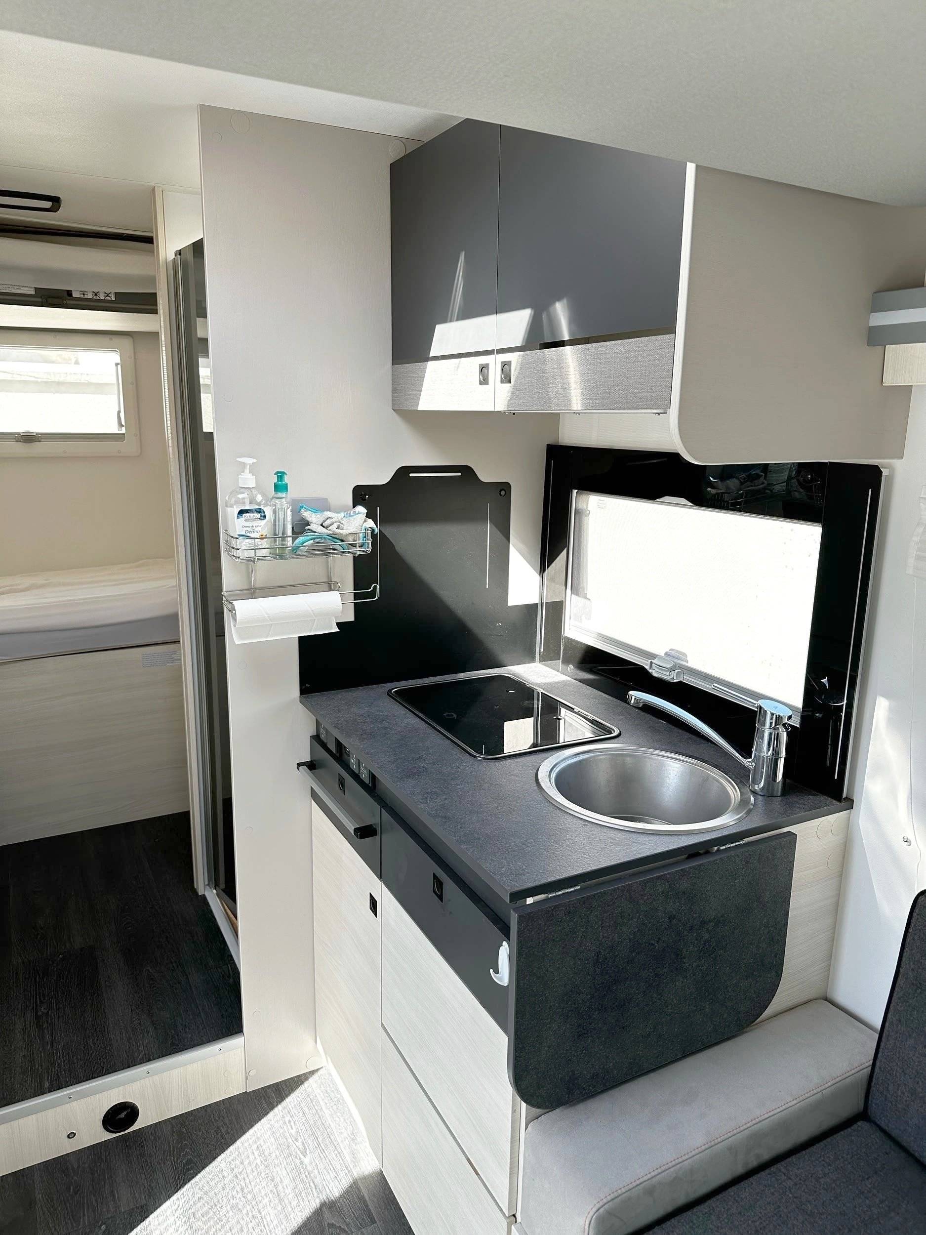 Challenger Graphite 380