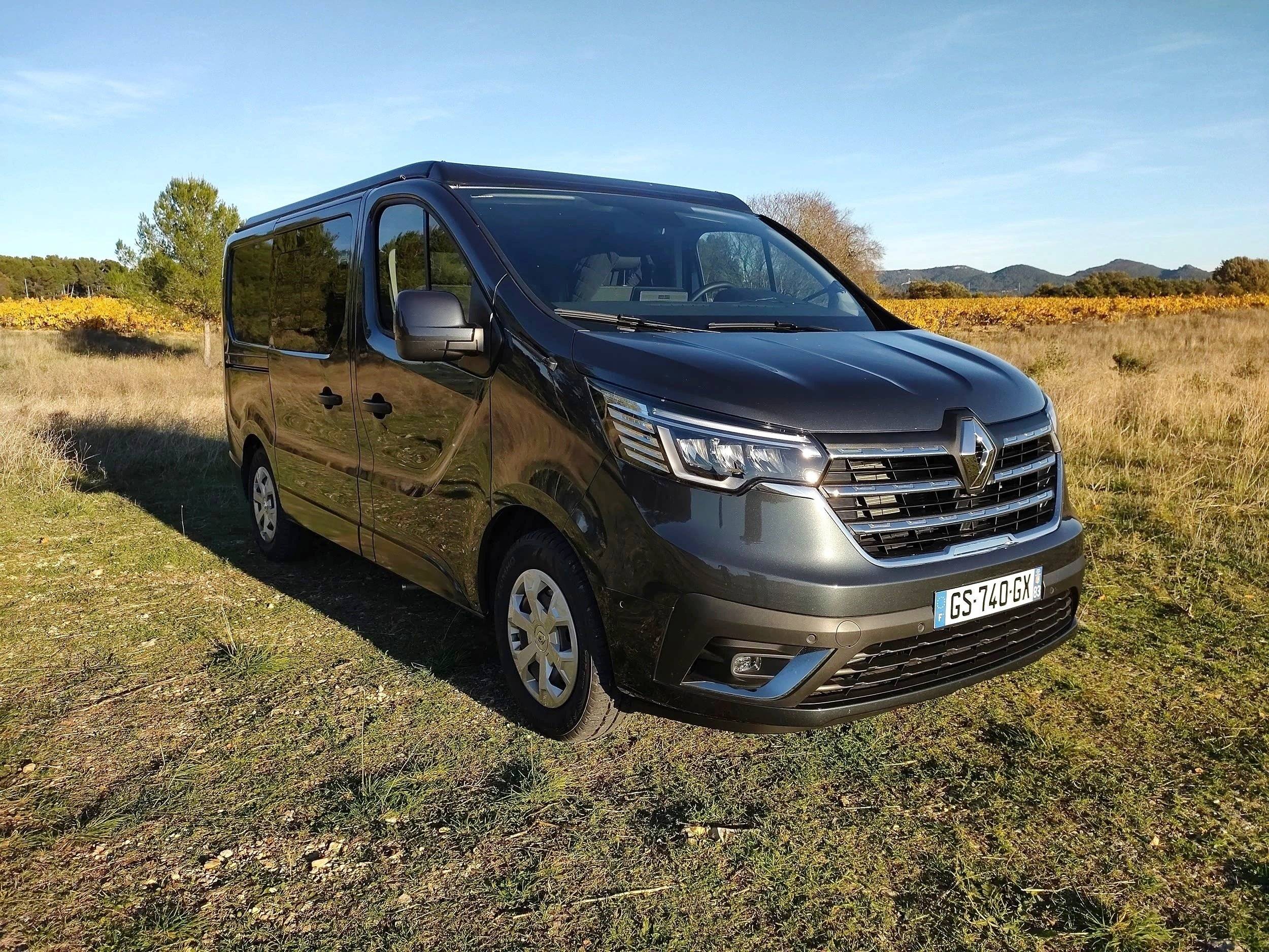 Renault RENAULT TRAFIC III EDC DCI 150 L1H1 2.8T