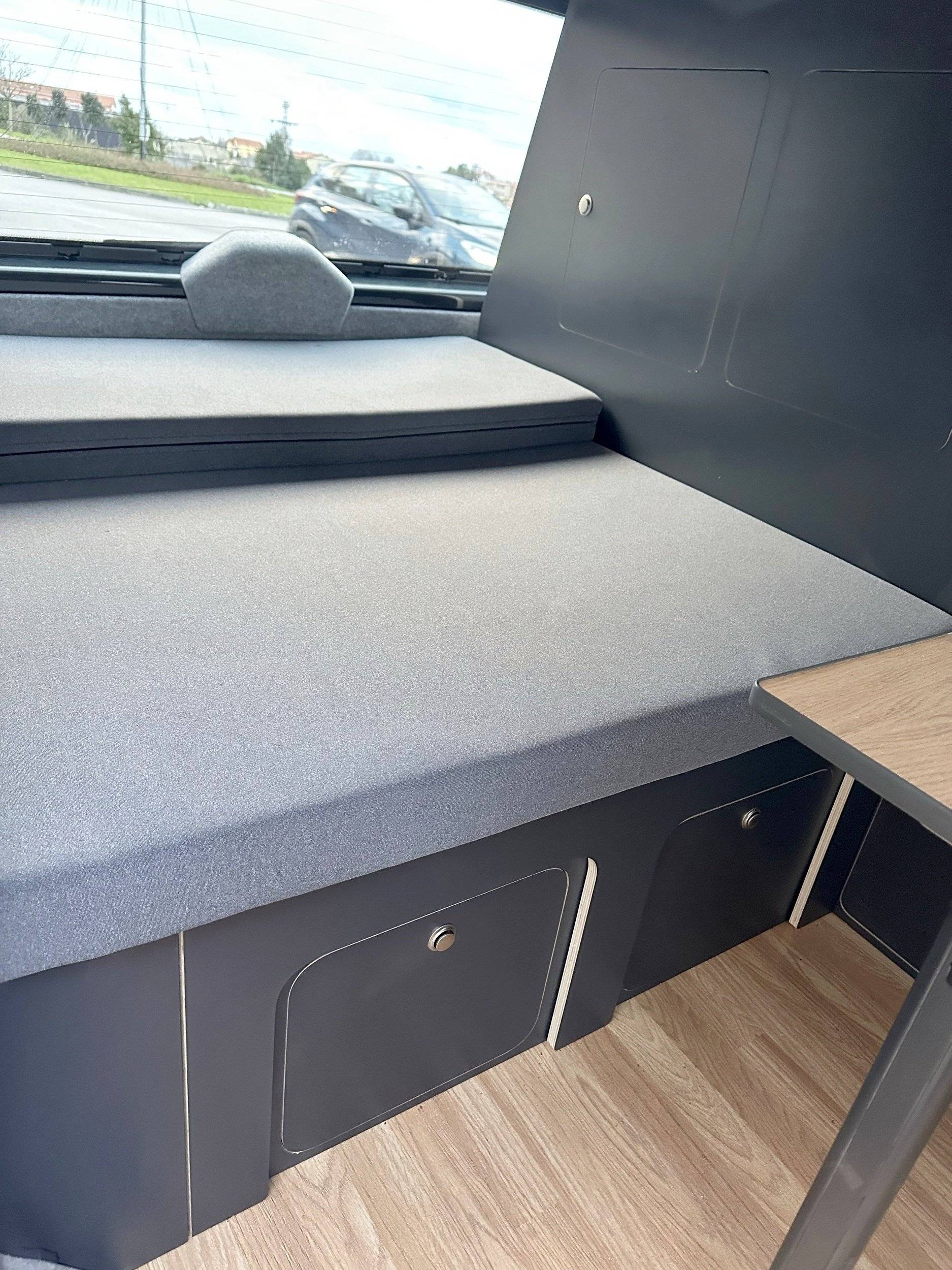 Berth Volkswagen T6 - Yescapa