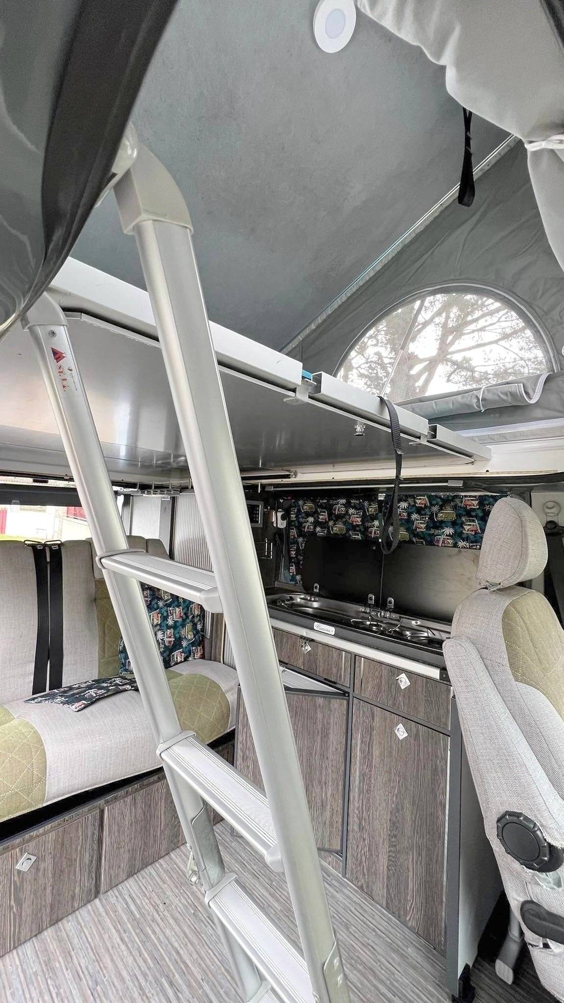 Schlafplätze Renault Trafic 1,6 l 120 ch - Yescapa
