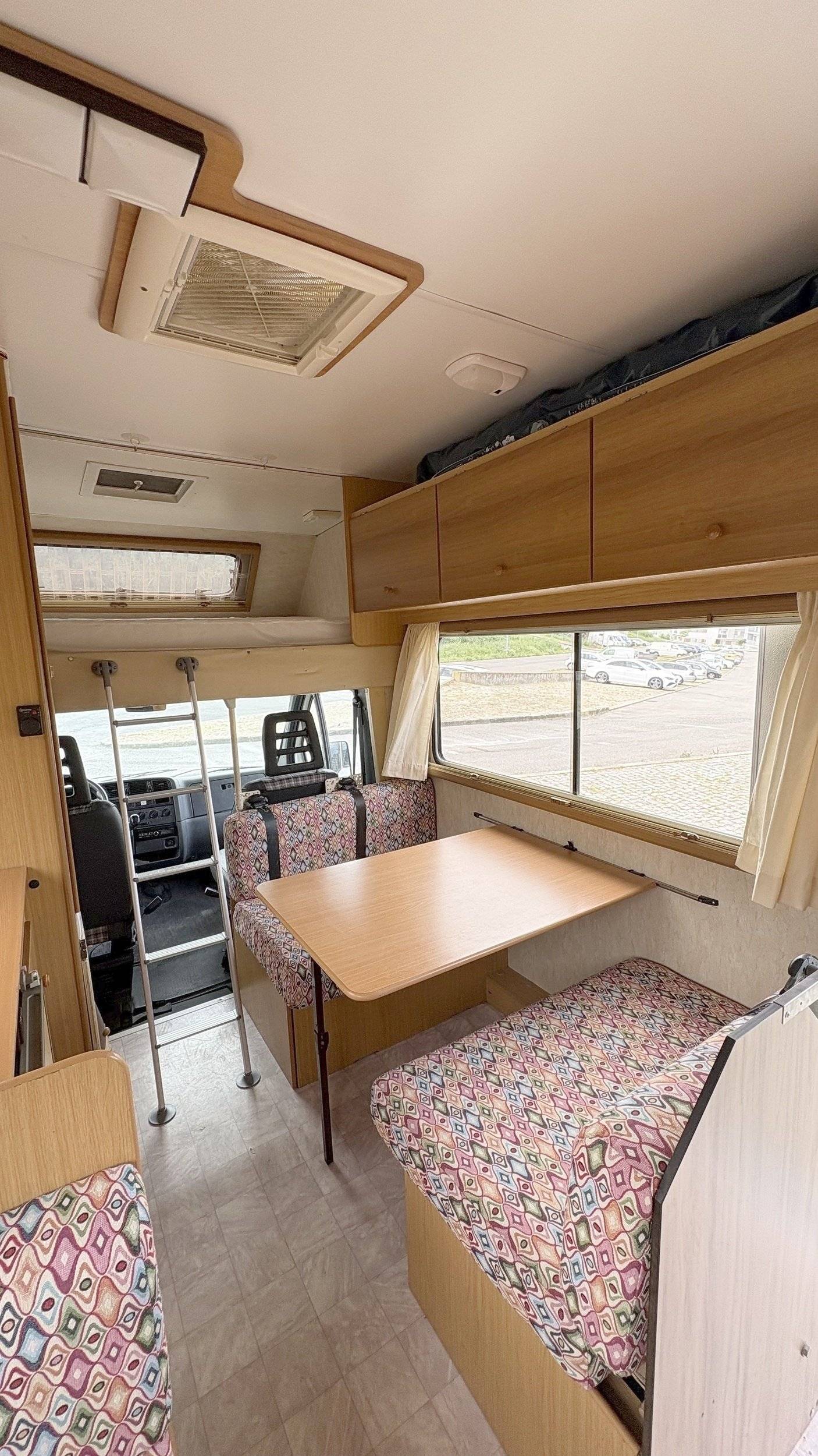 Autocaravana capucino 