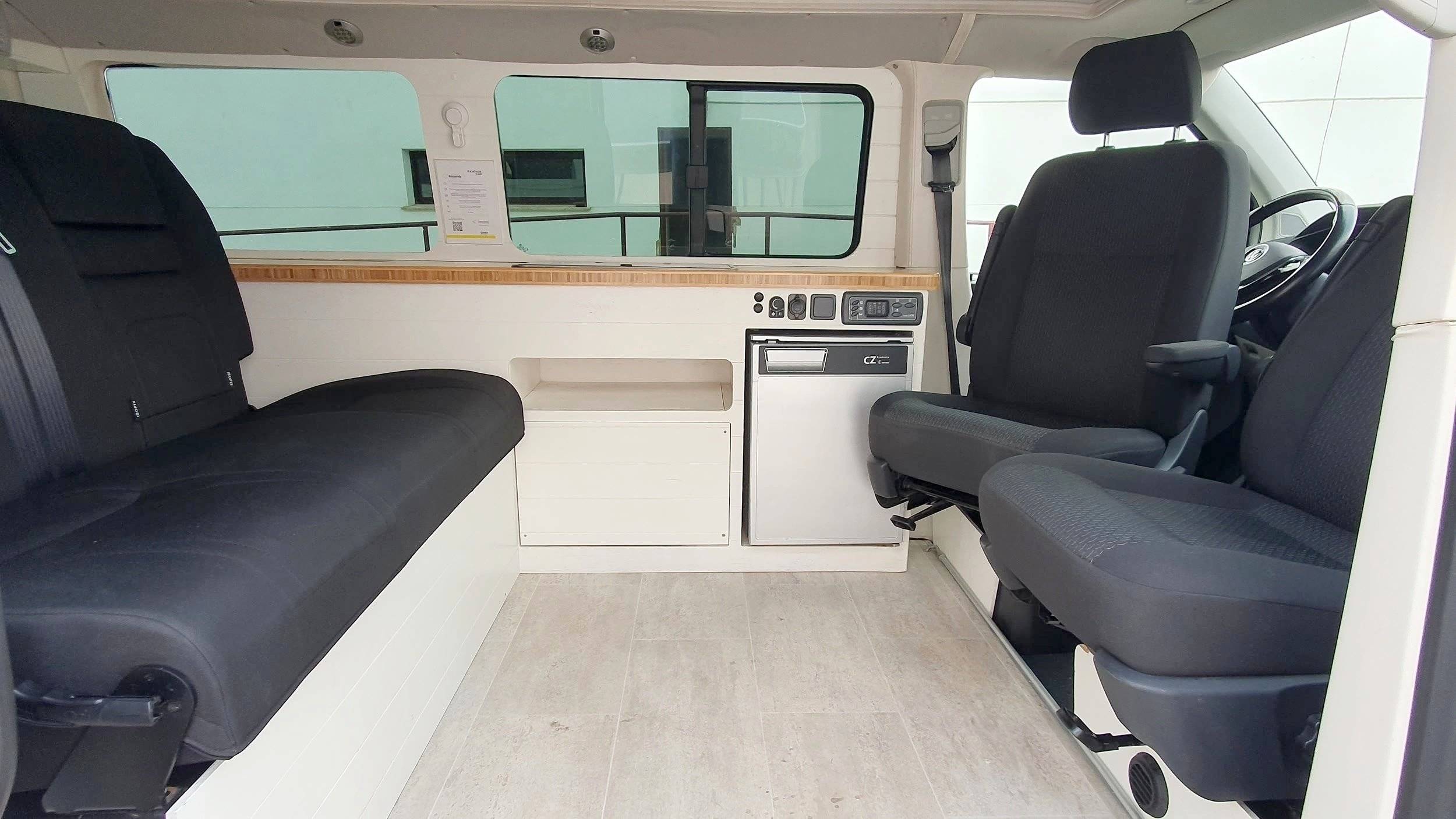 Volkswagen T6 Caravelle