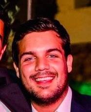 André