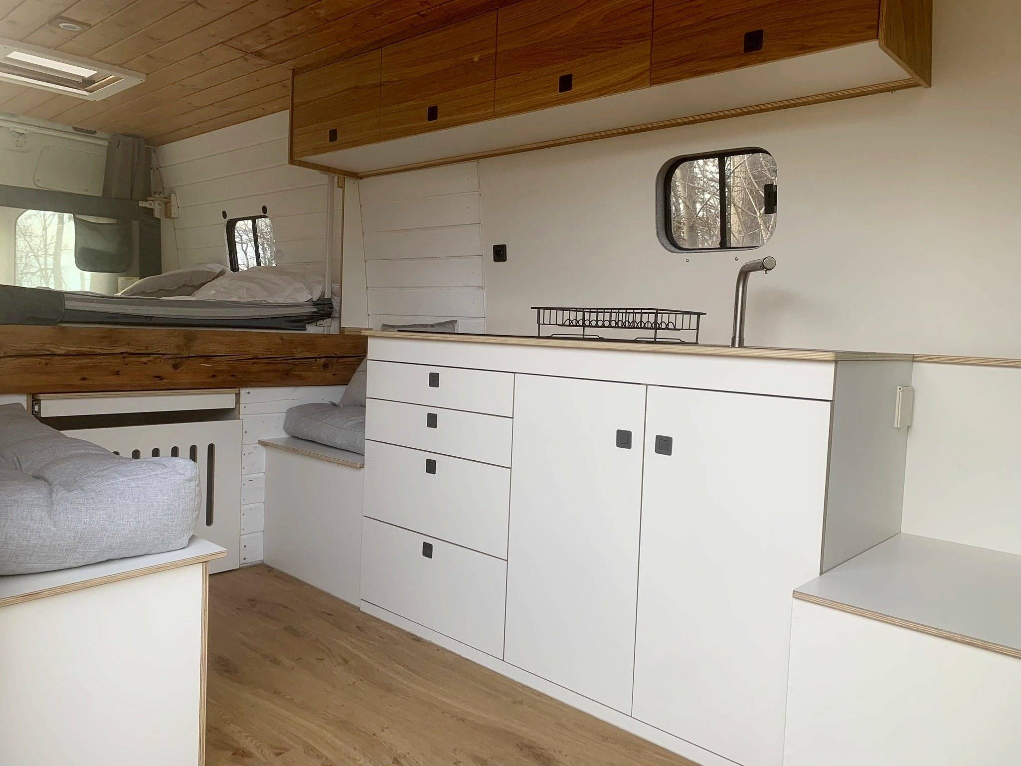 Volkswagen Volkswagen Crafter 35 mittel L2H2 Hochdach Express Profi