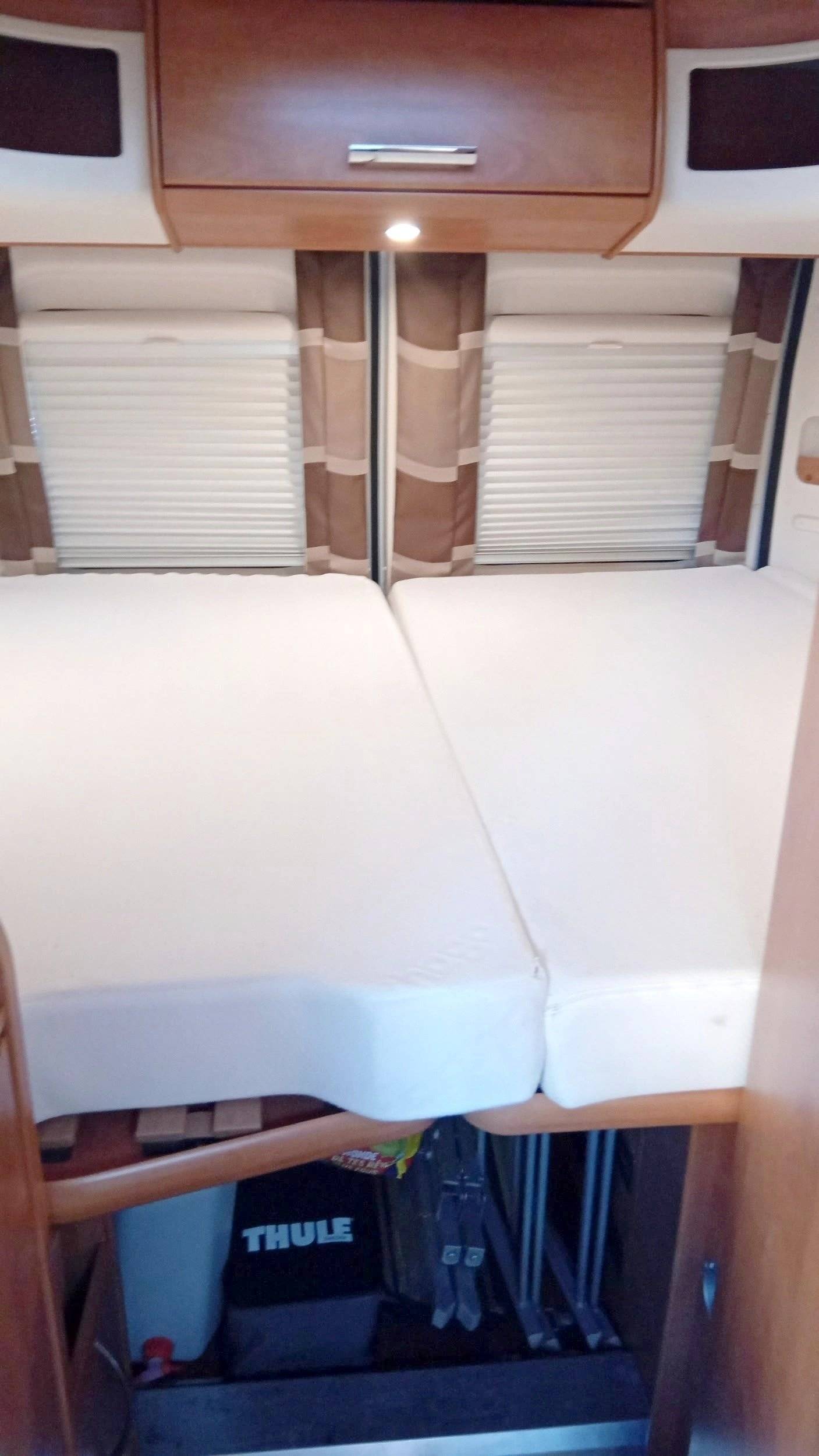 Couchages Fiat Ducato 2,2 l Multijet 130 ch. - Yescapa