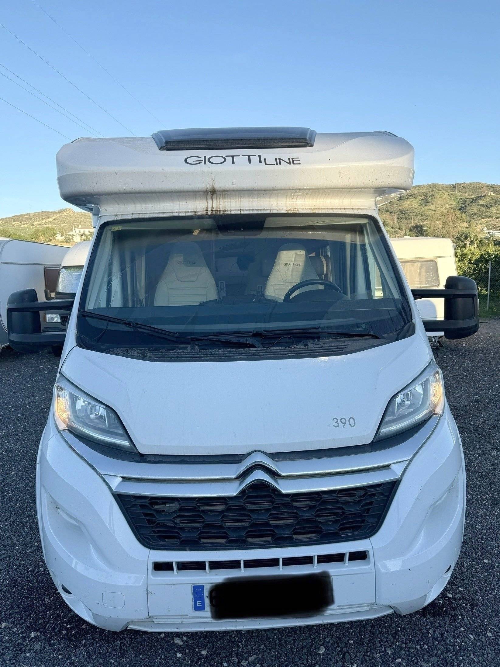 Giottiline SIENA 390 CAMA ISLA PERFILADA 5 PLAZAS Nº 4