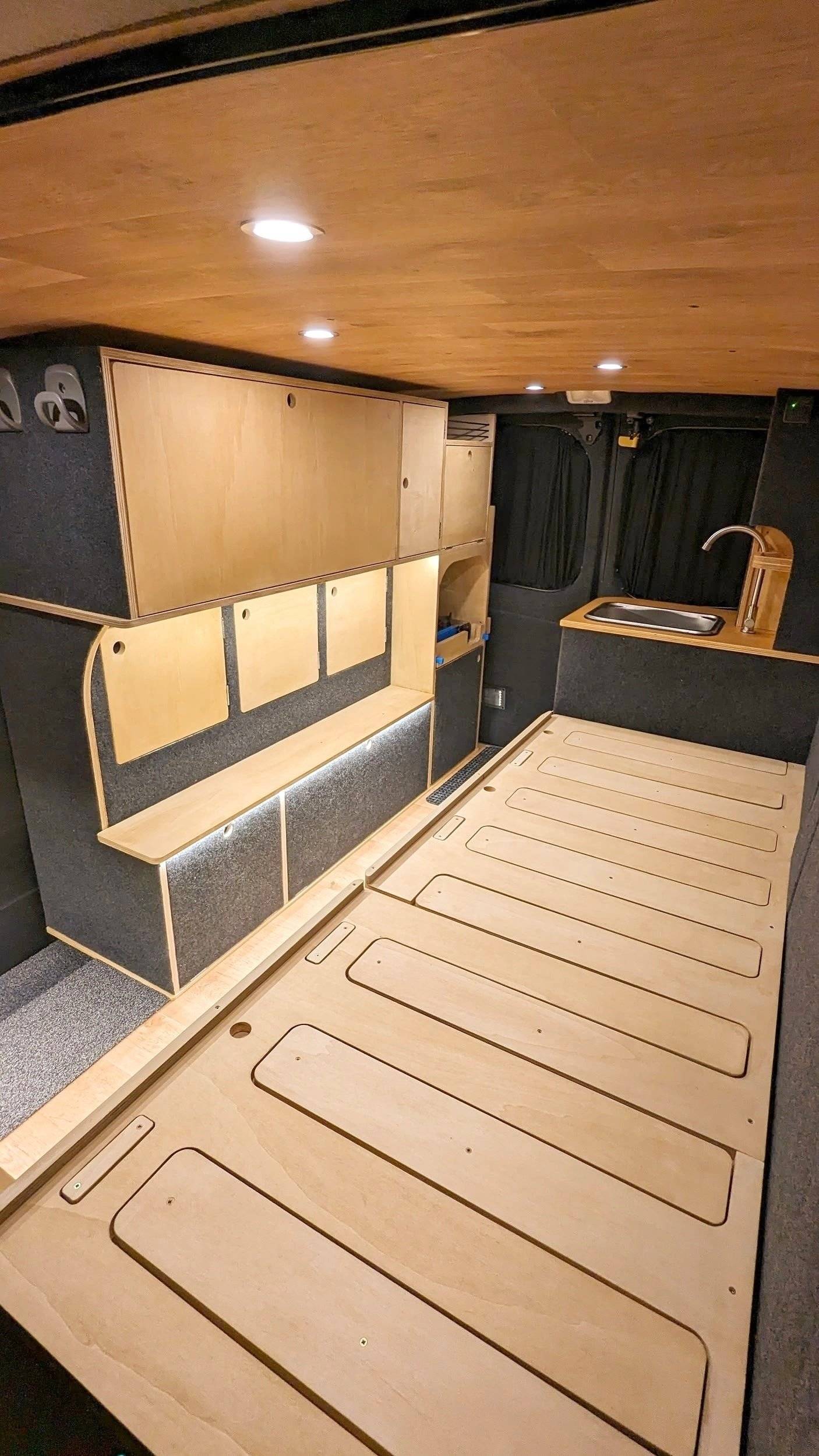 Berth Renault Trafic 1,6 l 120 ch - Yescapa