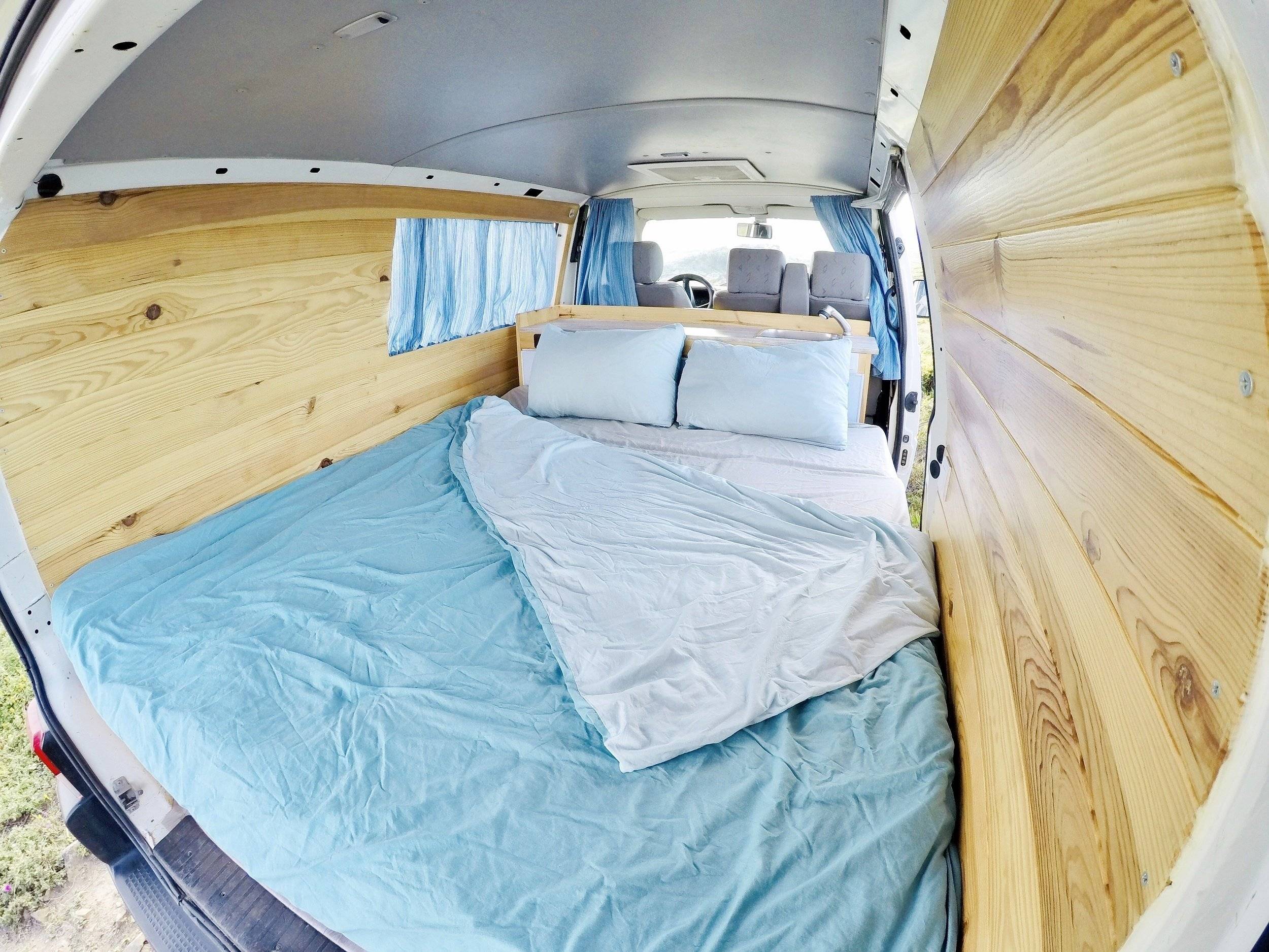 VW T4 Insurance &amp; All KM incl | MyVan Portugal