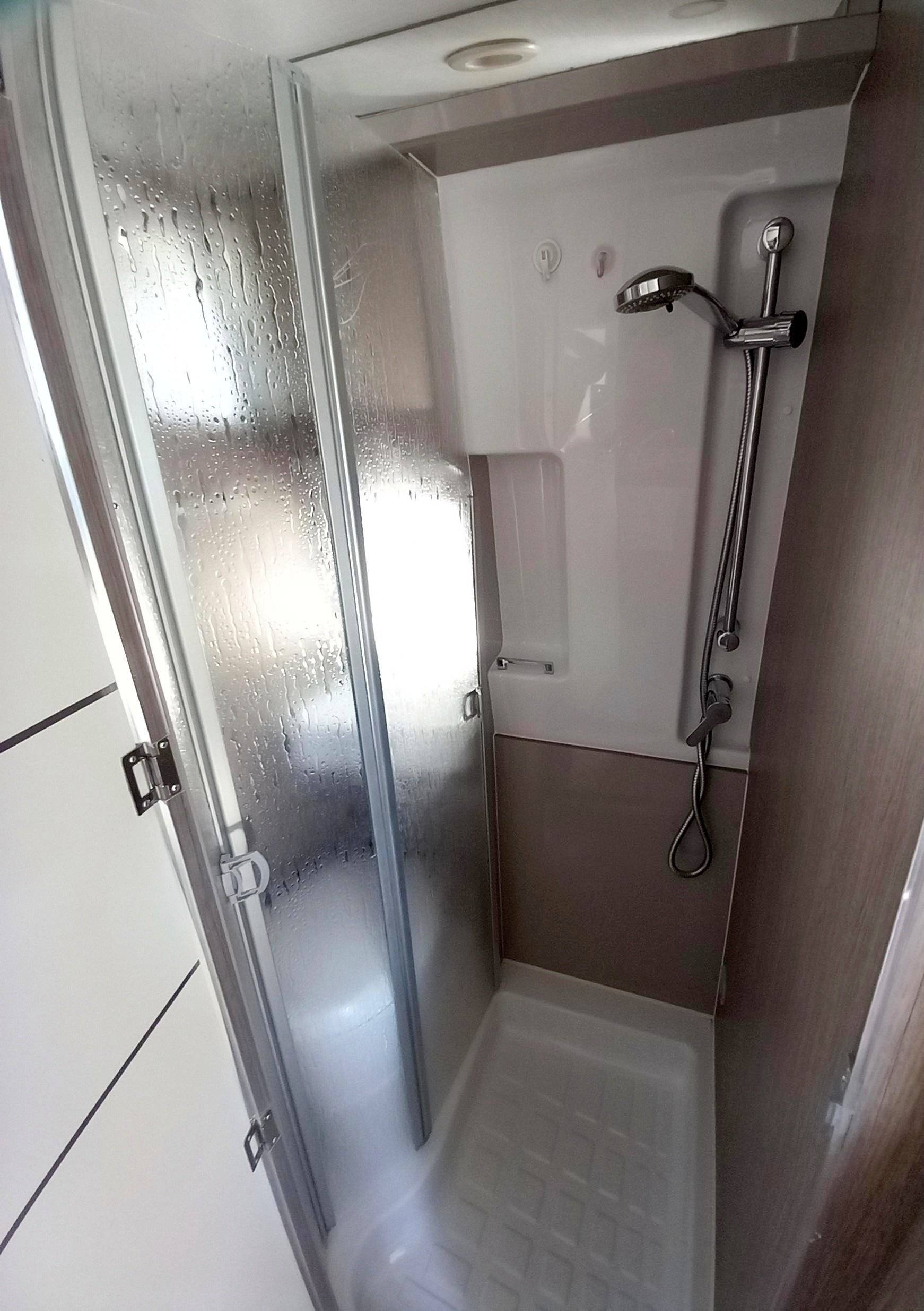 Challenger ROAD EDITION VIP 114 MAX