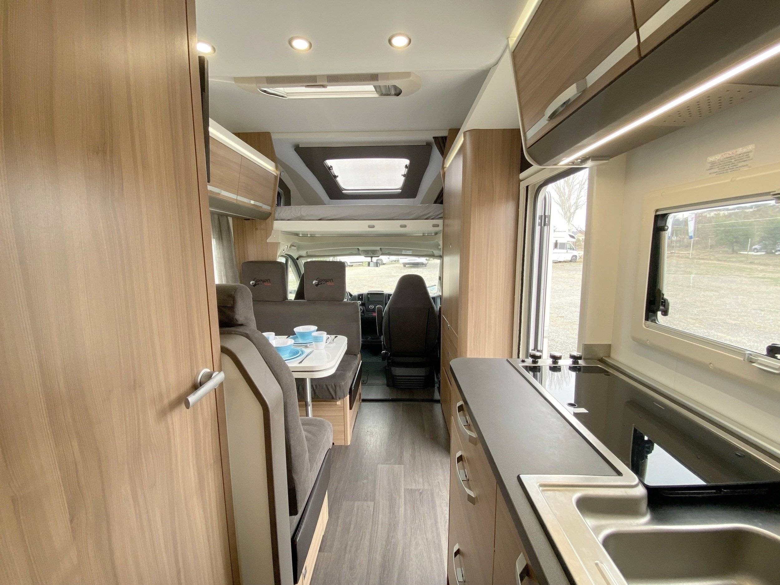 Adria Coral XL Axess 600DP