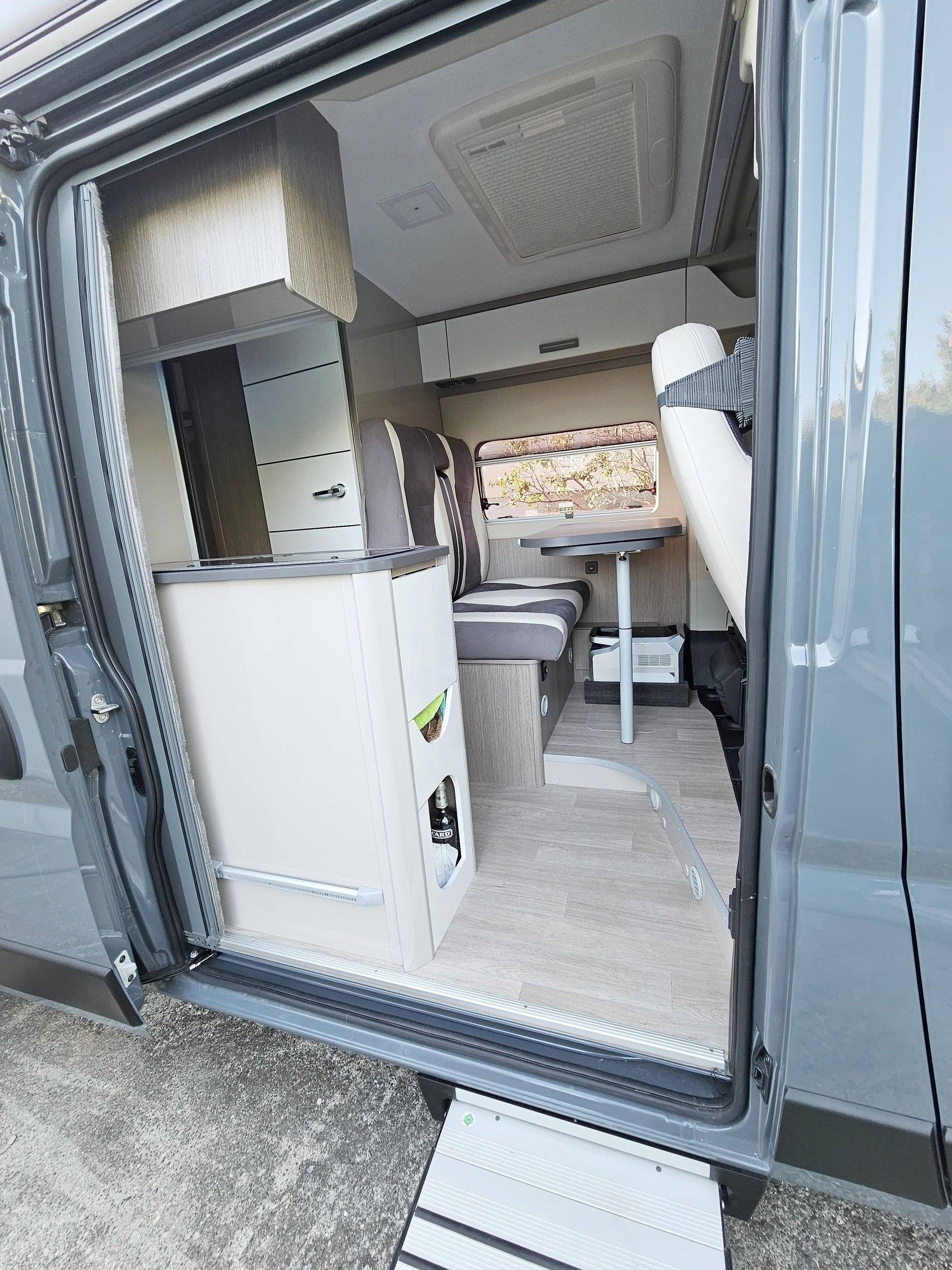 Challenger challenger V210 Edition VIP