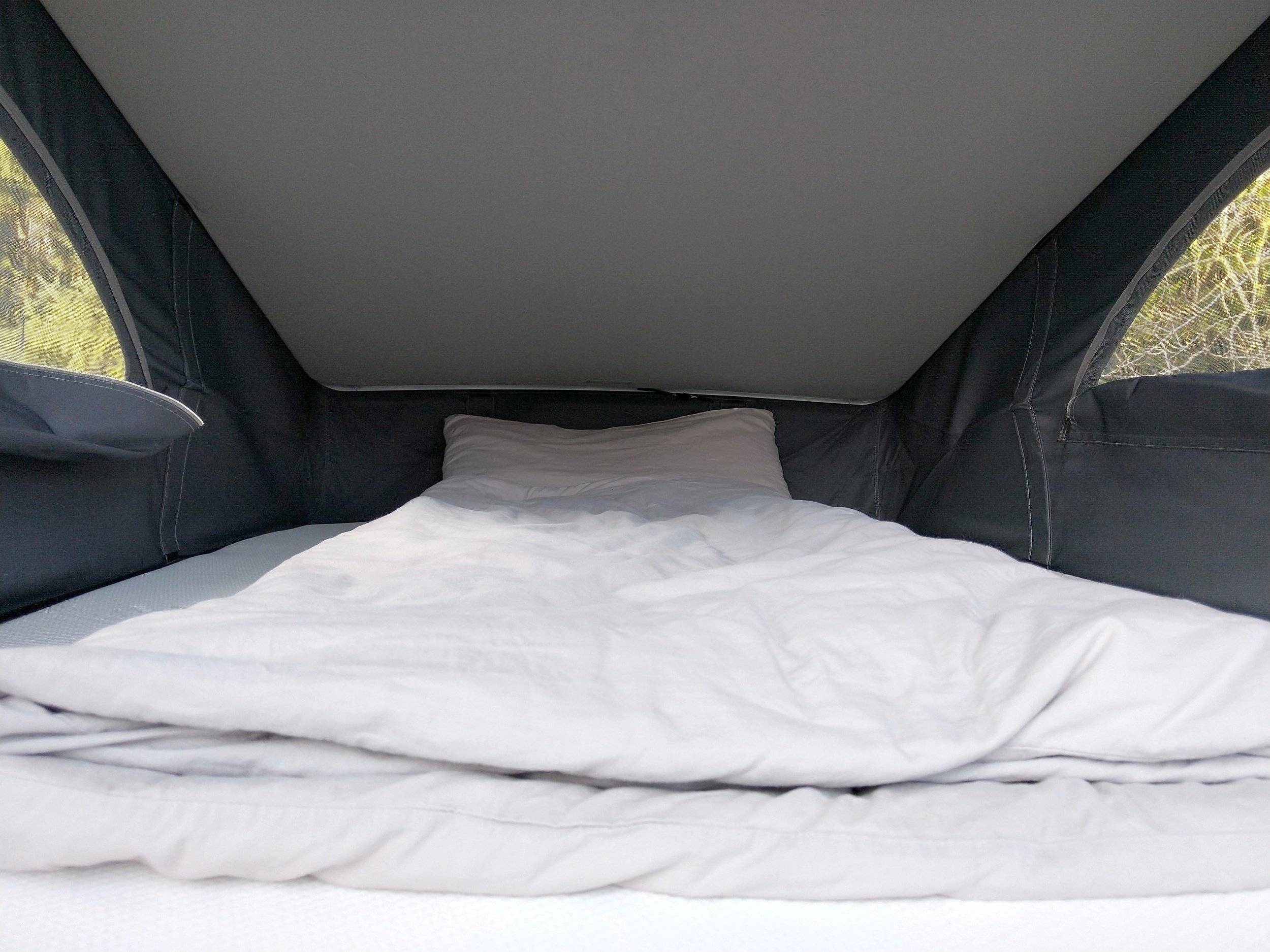 Plazas en cama Volkswagen T6.1 California - Yescapa