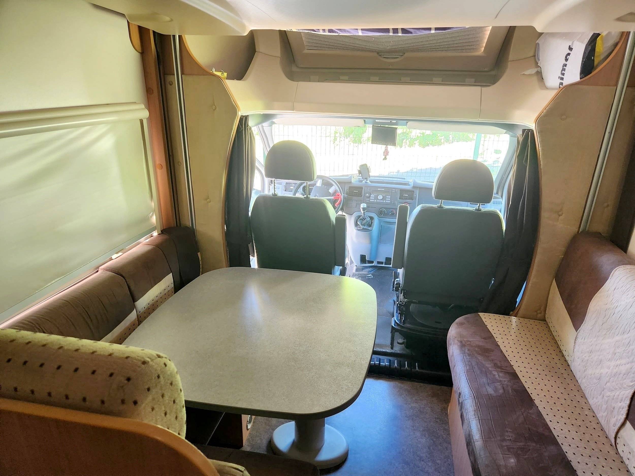 Essecke Ford Transit 2,0 l 155 ch - Yescapa