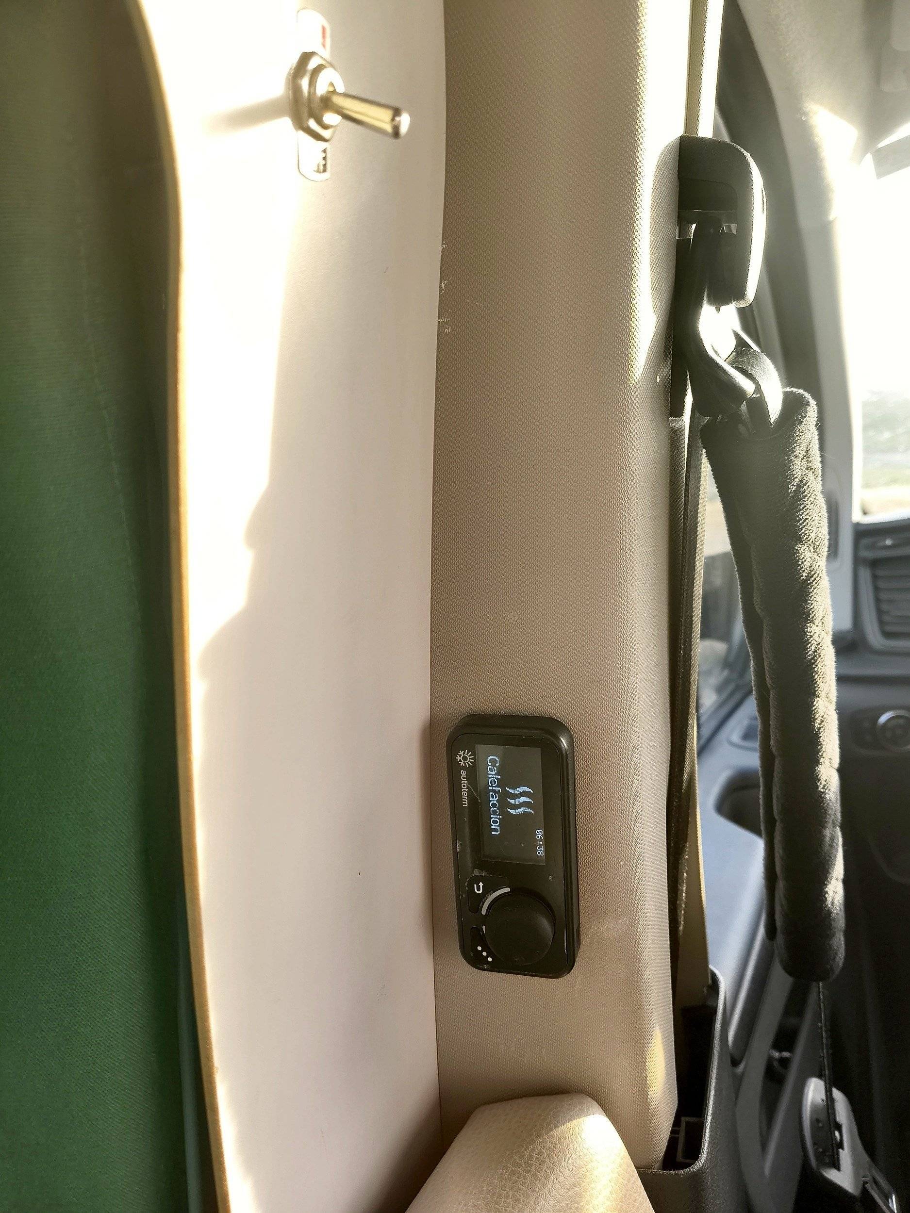 Letti Ford Transit Custom 2,0l 105 ch - Yescapa