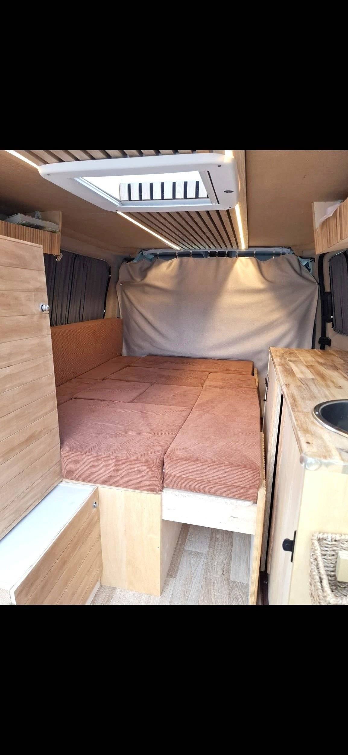 llits Ford FORD TRANSIT - Yescapa