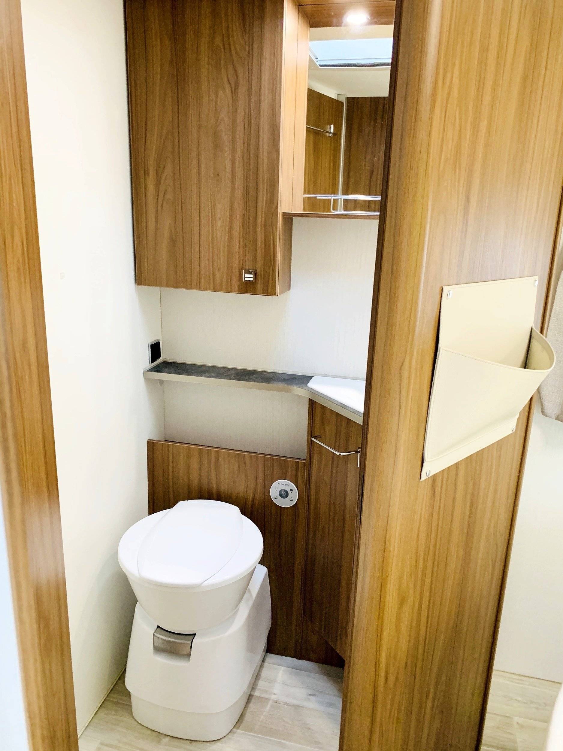 Pilote P706 C Essentiel