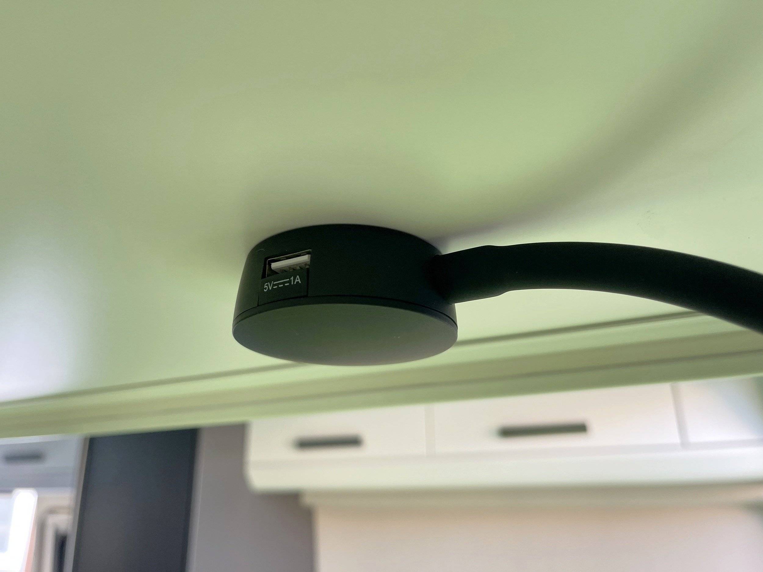 Mclouis Mclouis menfys 3 sline