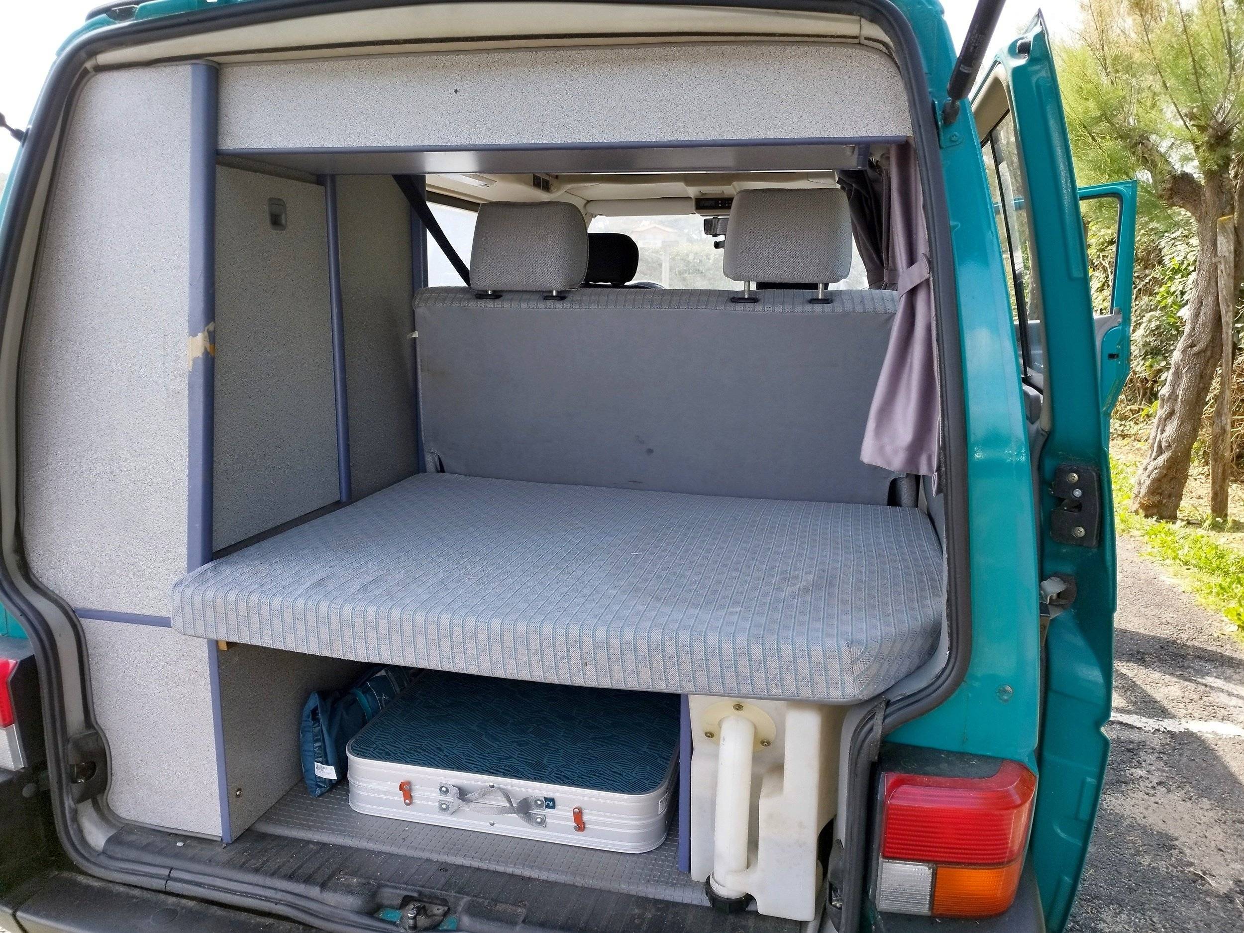 Couchages Volkswagen VW T4 - Yescapa