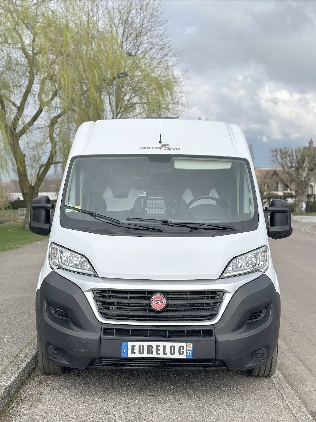 Roller Team 35 light 2,4 l 140 ch.