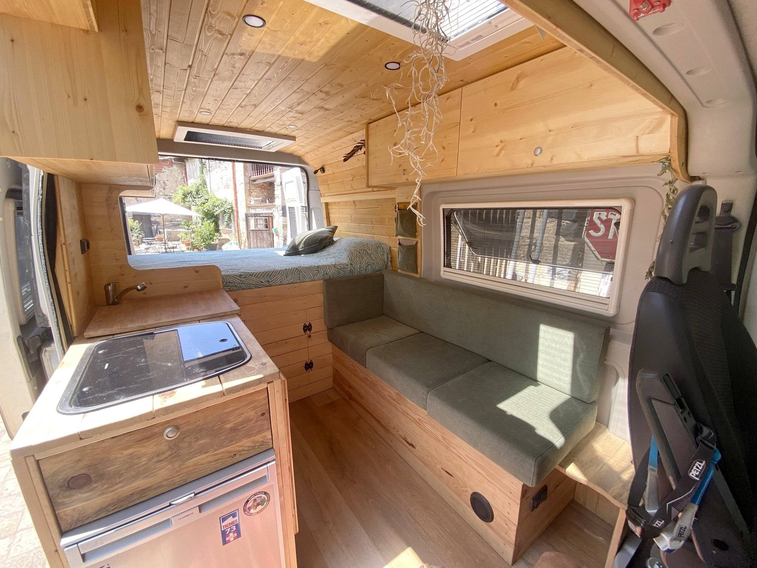 Peugeot Boxer 2,0 l 130 ch