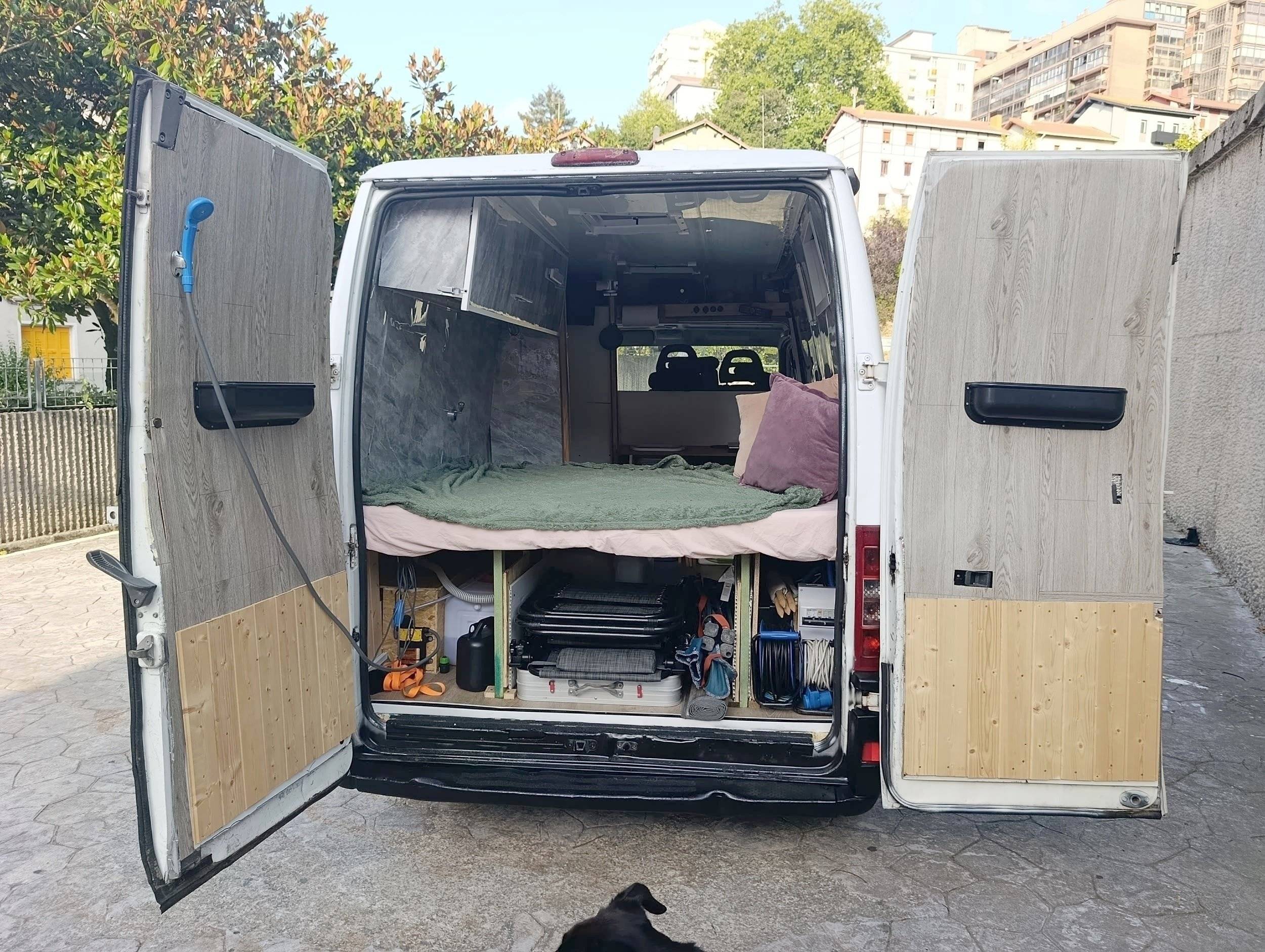 3 C Cartier/Brisebras Vadecamper 