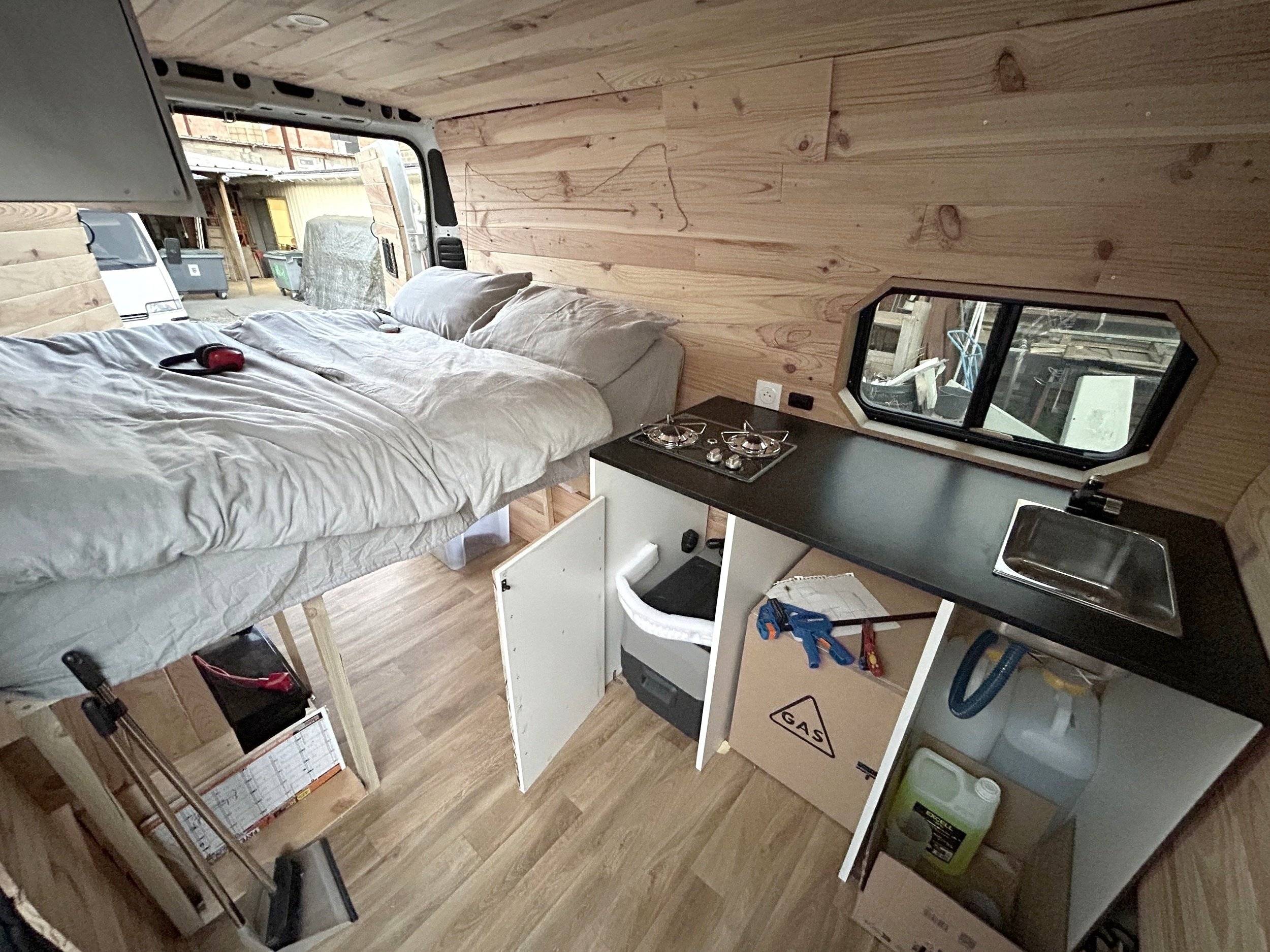 Peugeot Boxer 2,2 l 130 ch