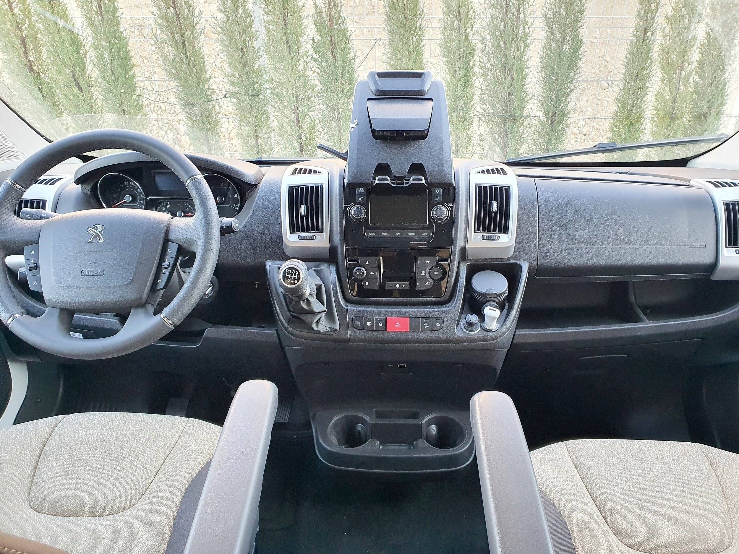 Bunkervan Family 599