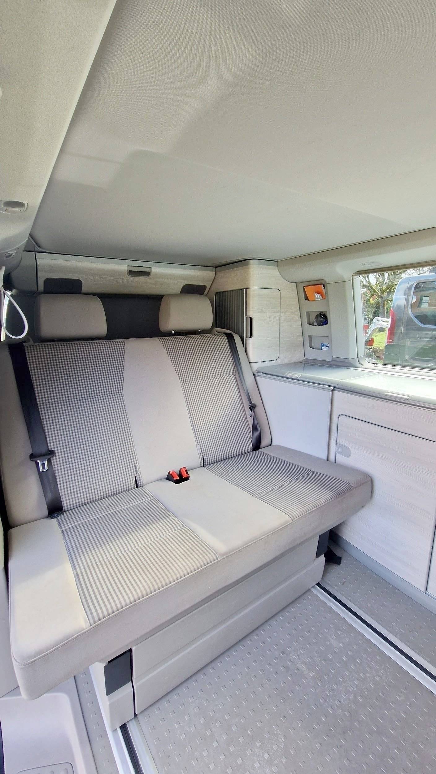 Volkswagen California Coast