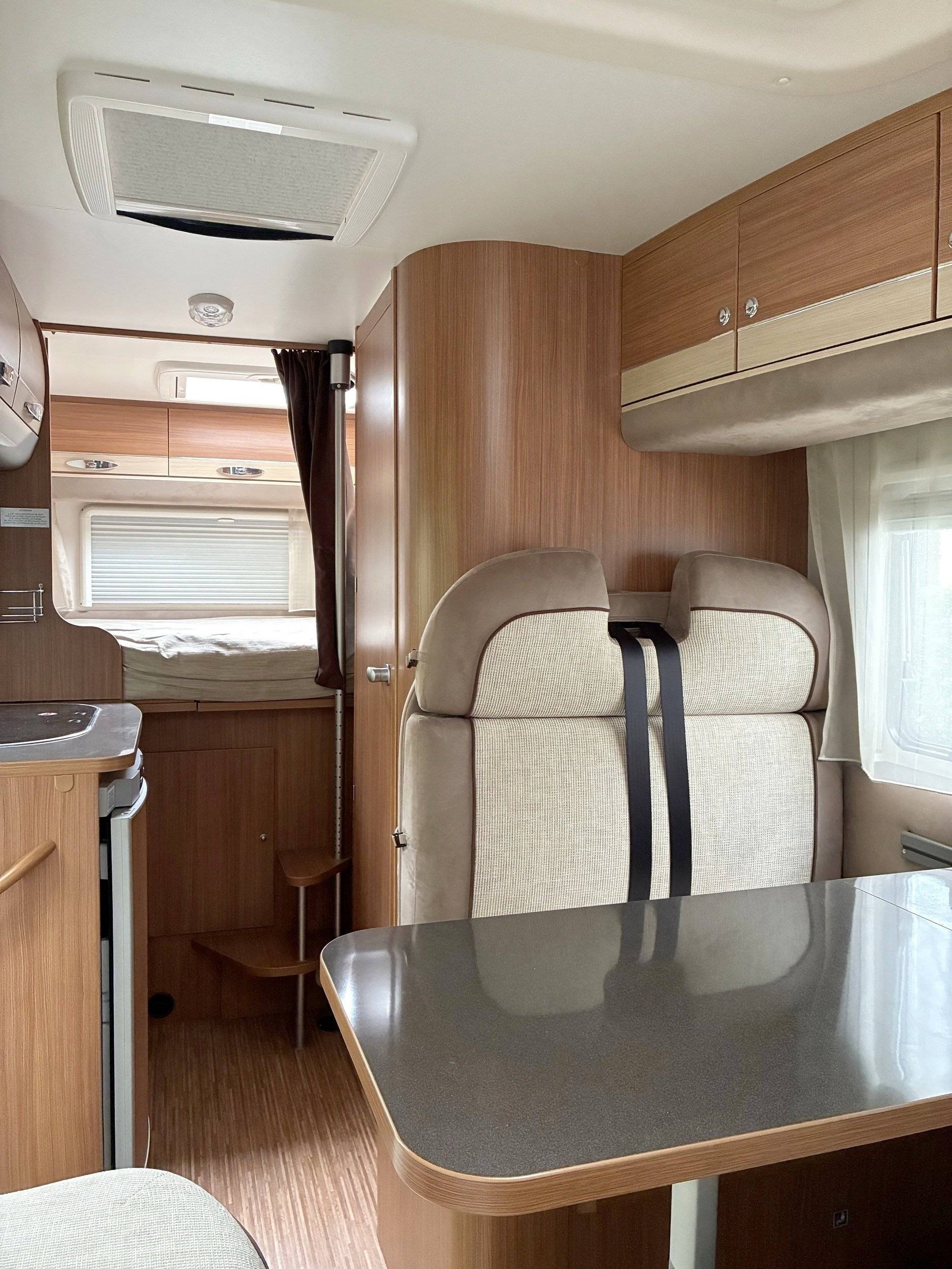Kitchen Fiat Ducato 2,3 l Multijet 130 ch. - Yescapa