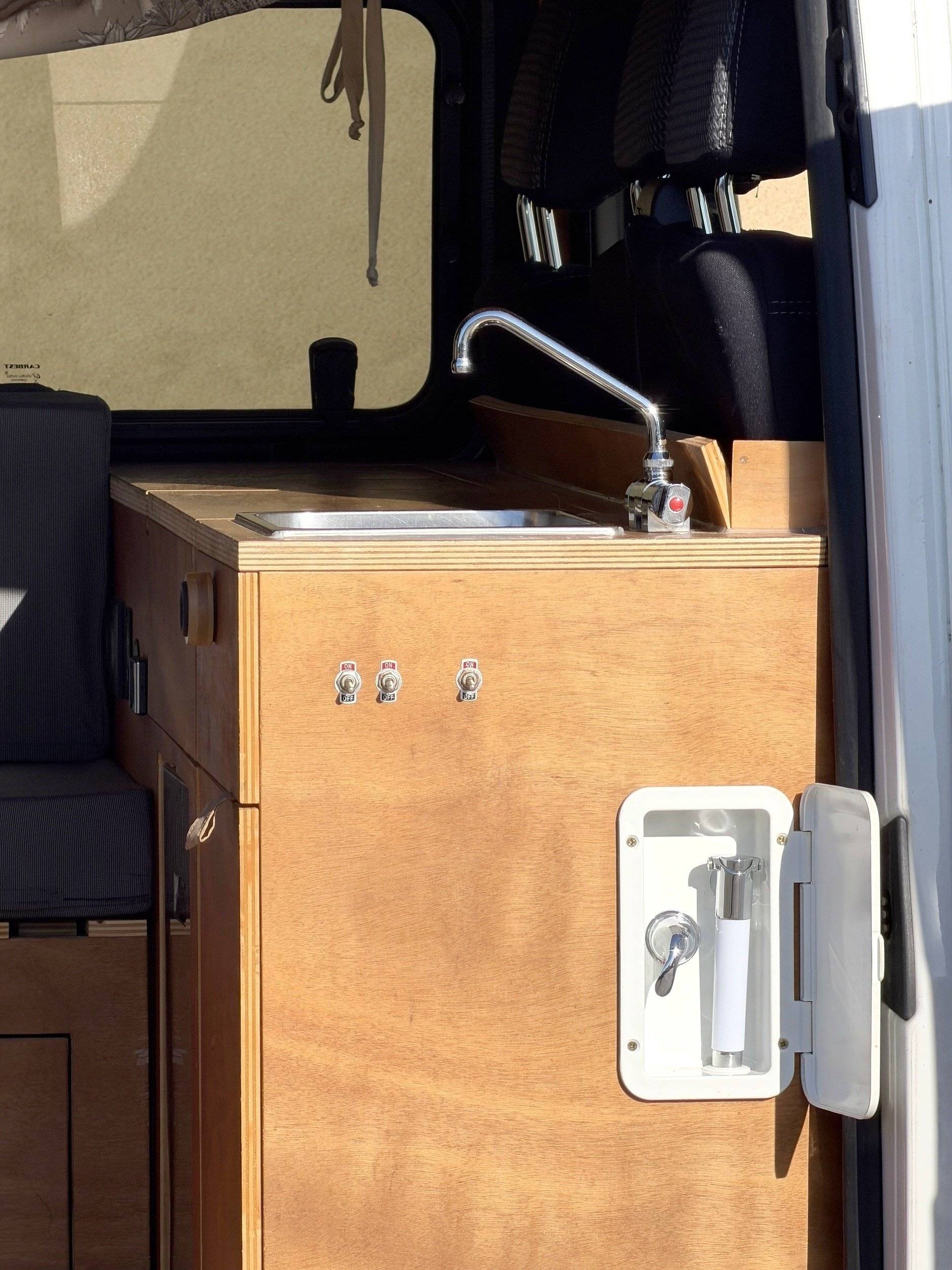 Outlook Campers T6 180 CH 4motion