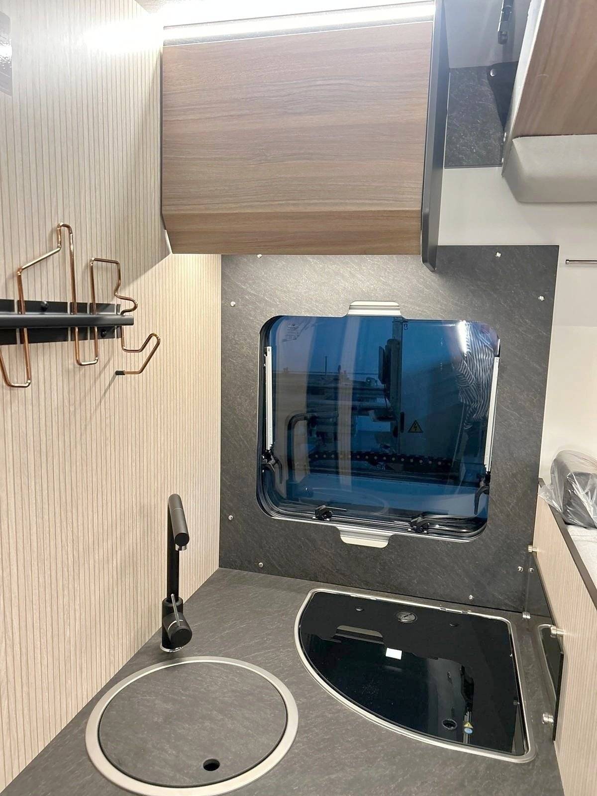 Berth Fiat Fiat Ducato - Yescapa