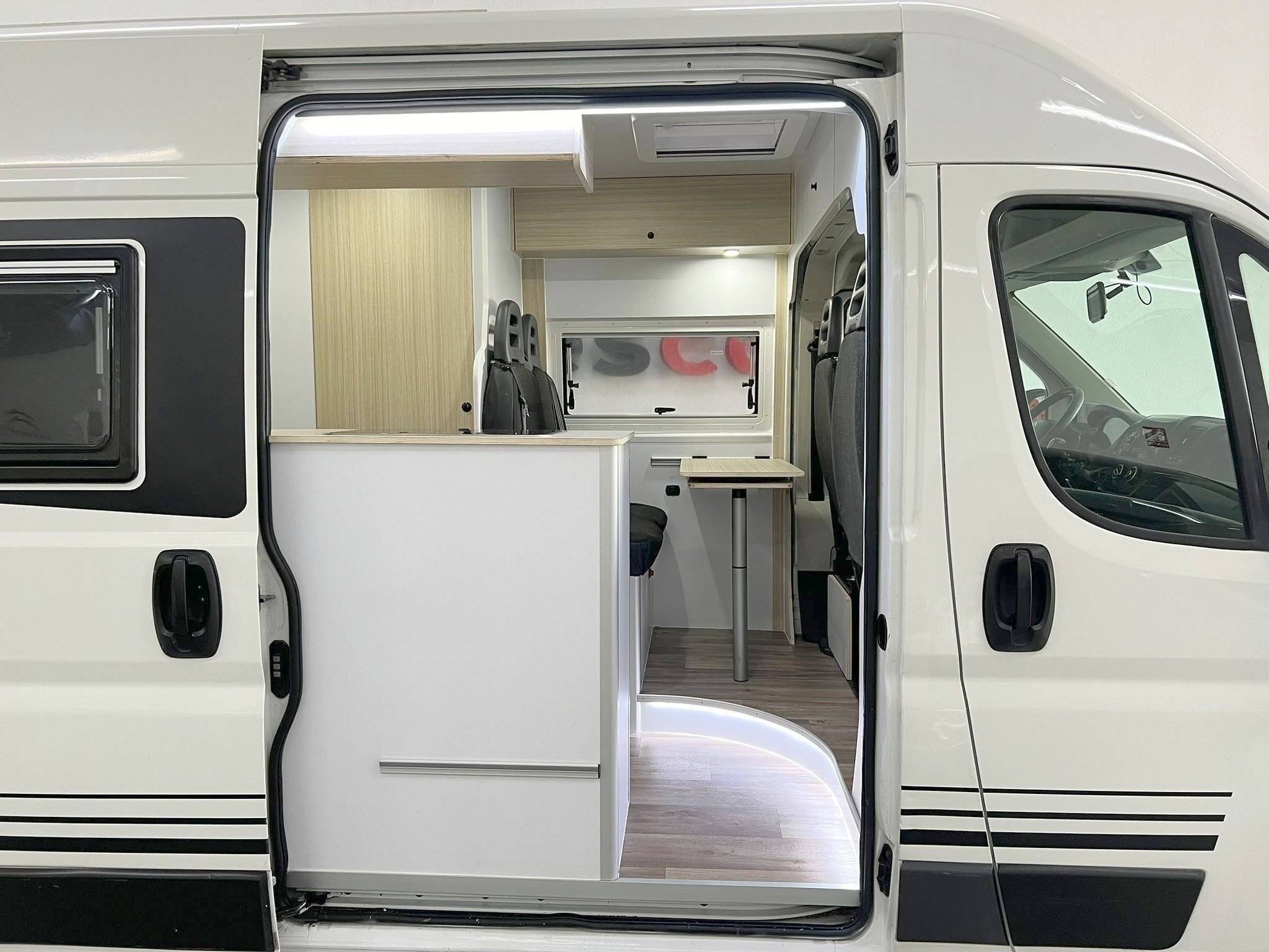 Comedor Citroën Jumper 2,0 l 130 ch - Yescapa