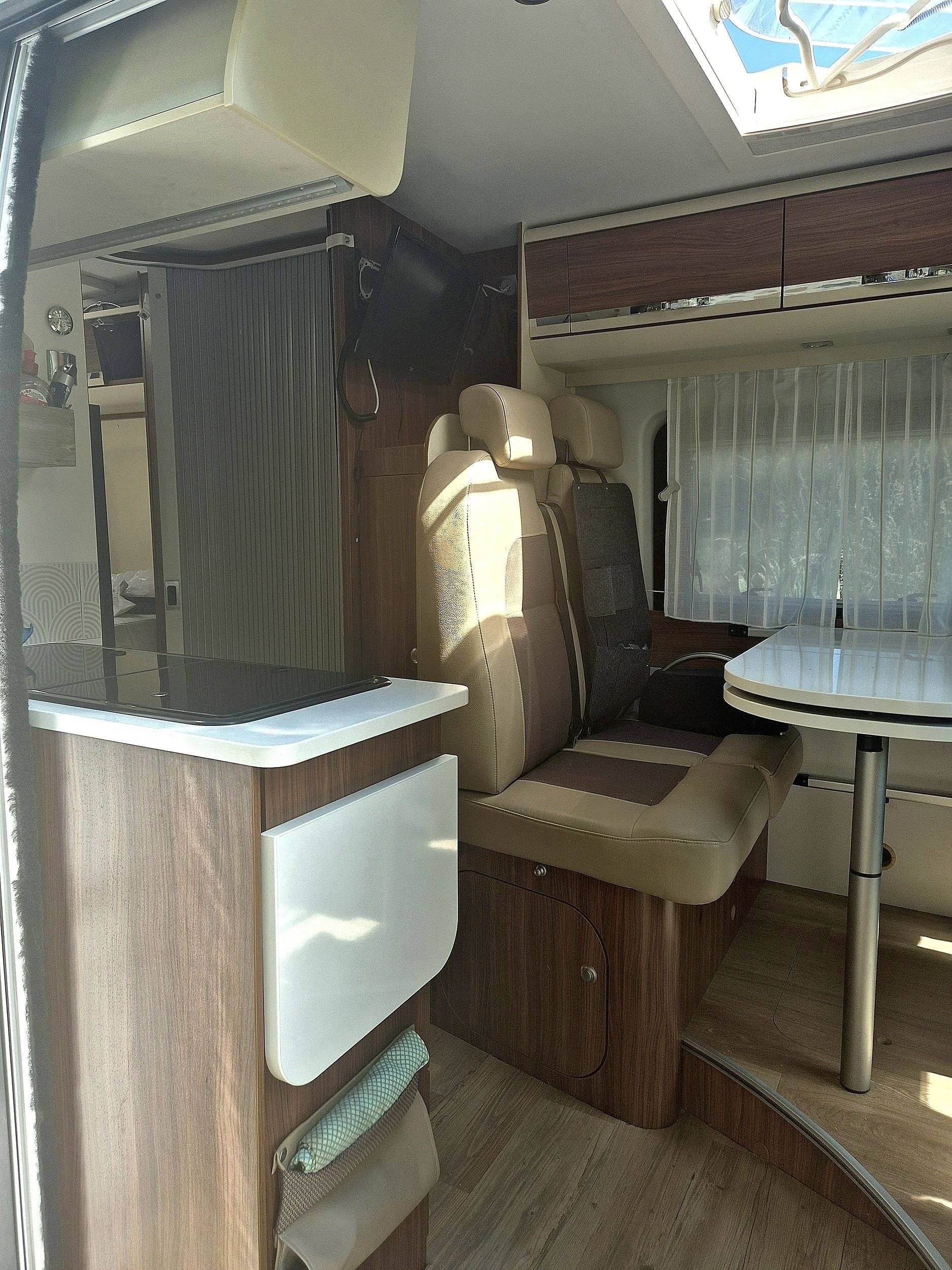Adria Twin 600 Spt