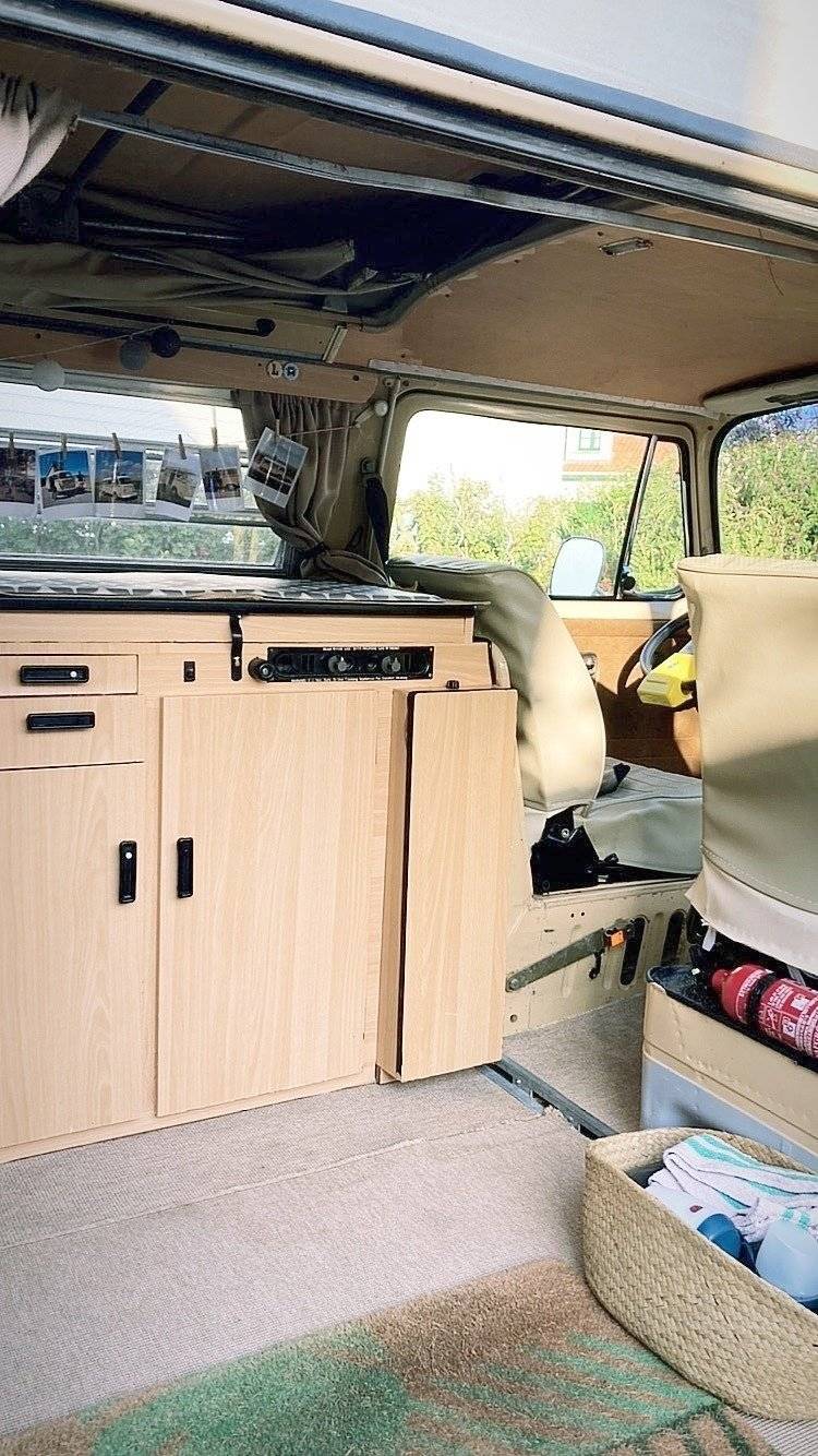 Volkswagen Combi Bay Window Westfalia 