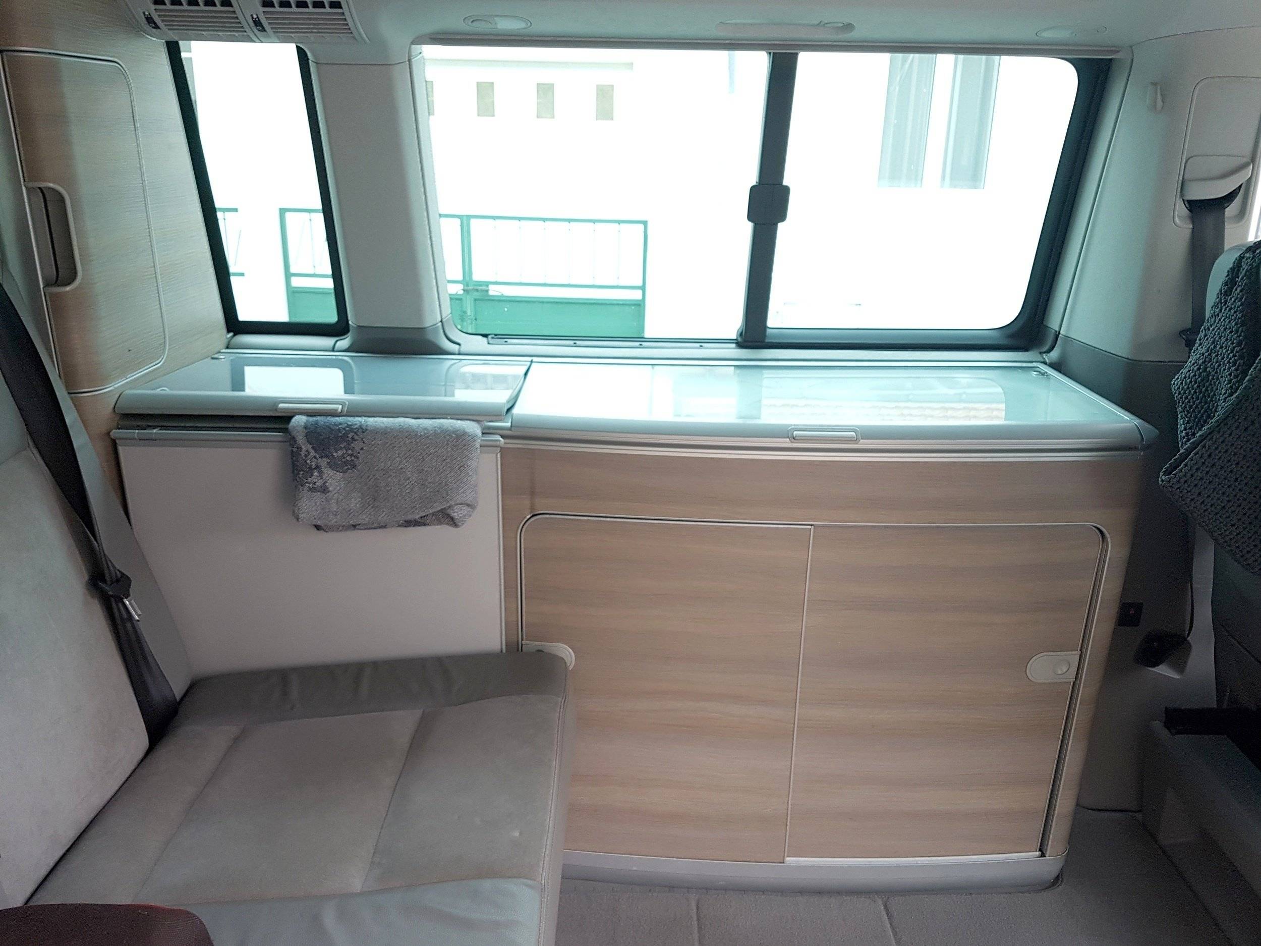 Volkswagen T5 California 