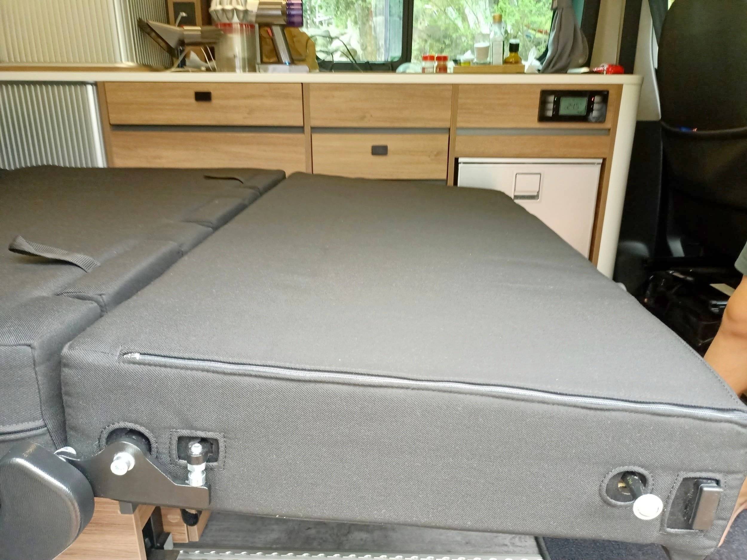 Pilote Renault Trafic III 2.0L DCI 130CV