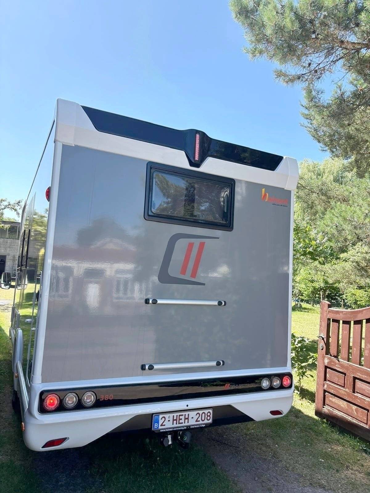 Challenger 380 etape edition